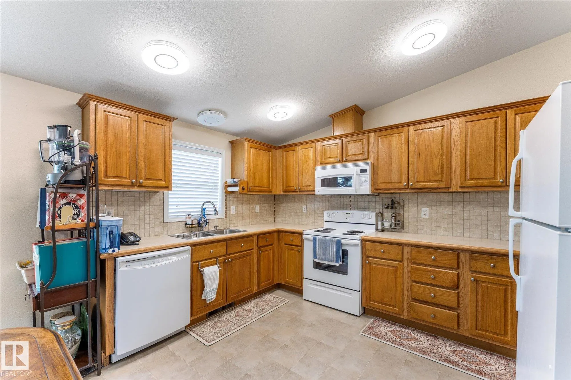 1242 53222 Range Road 272