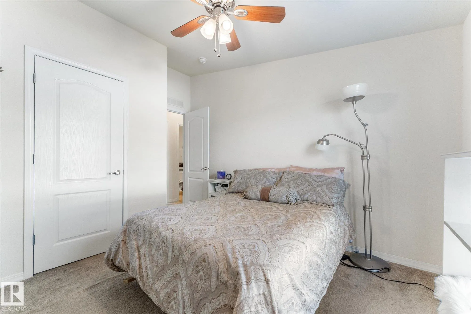1242 53222 Range Road 272