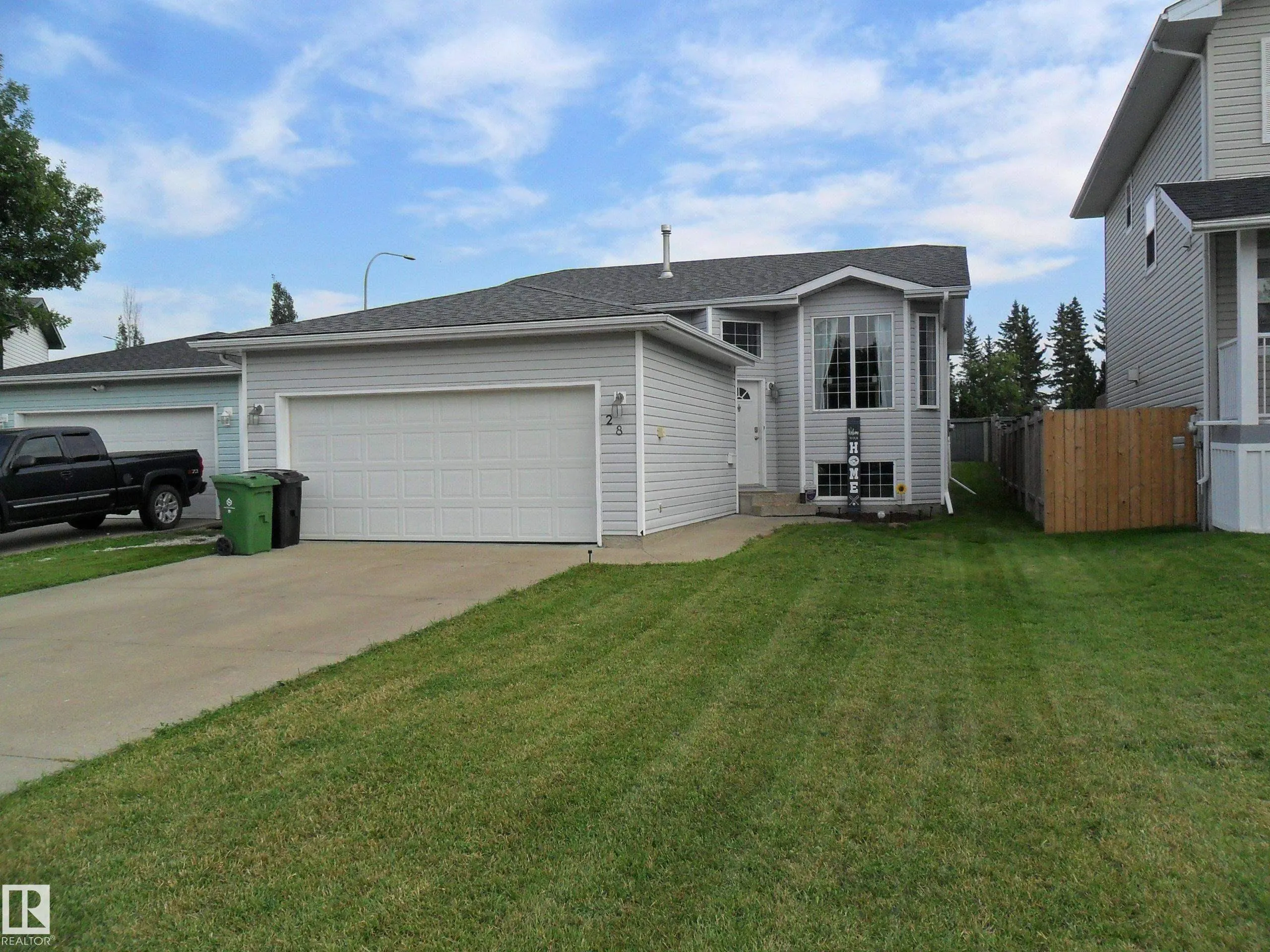28 Bridgeview Crescent
