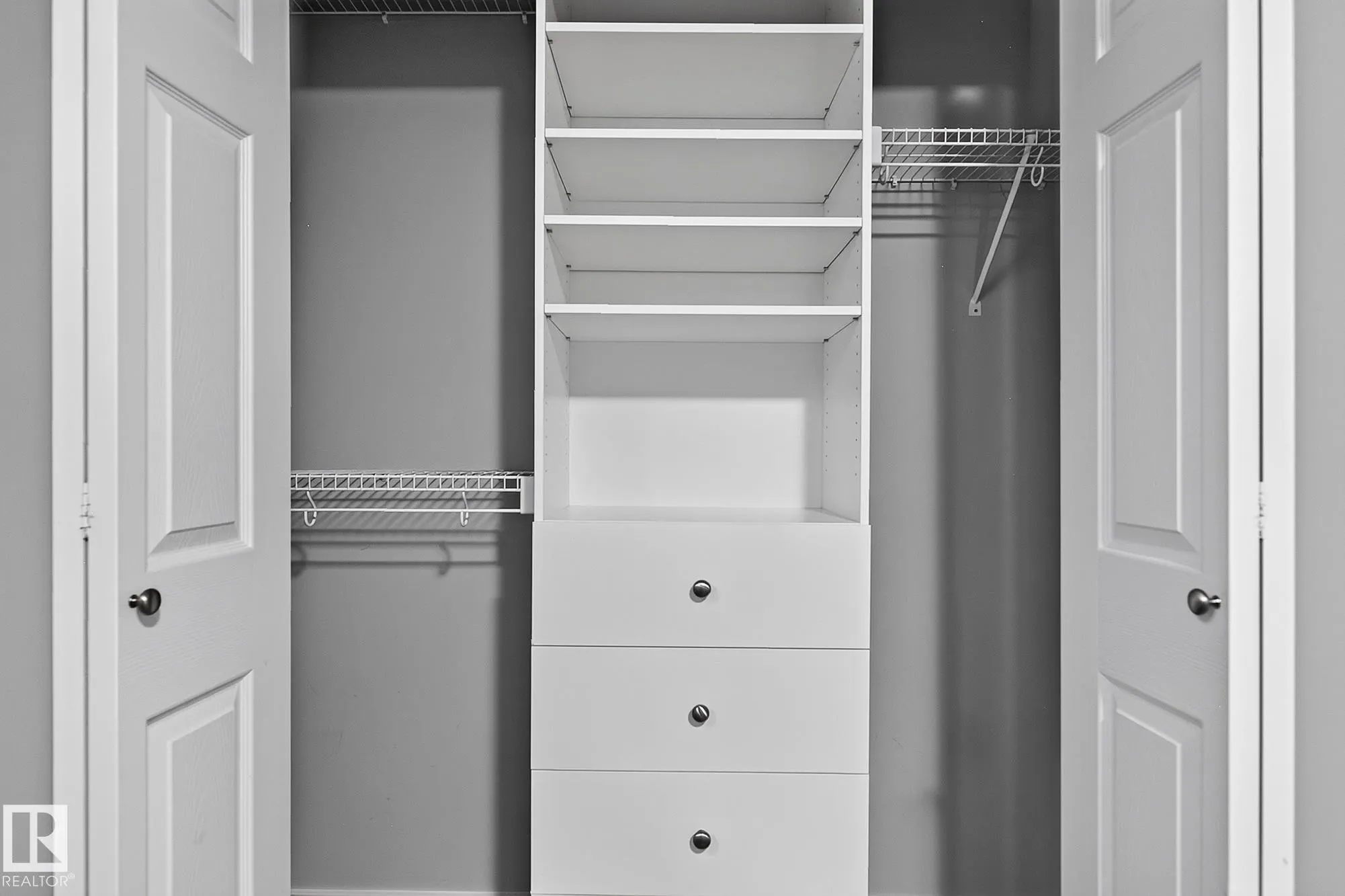 5 VERONA Crescent