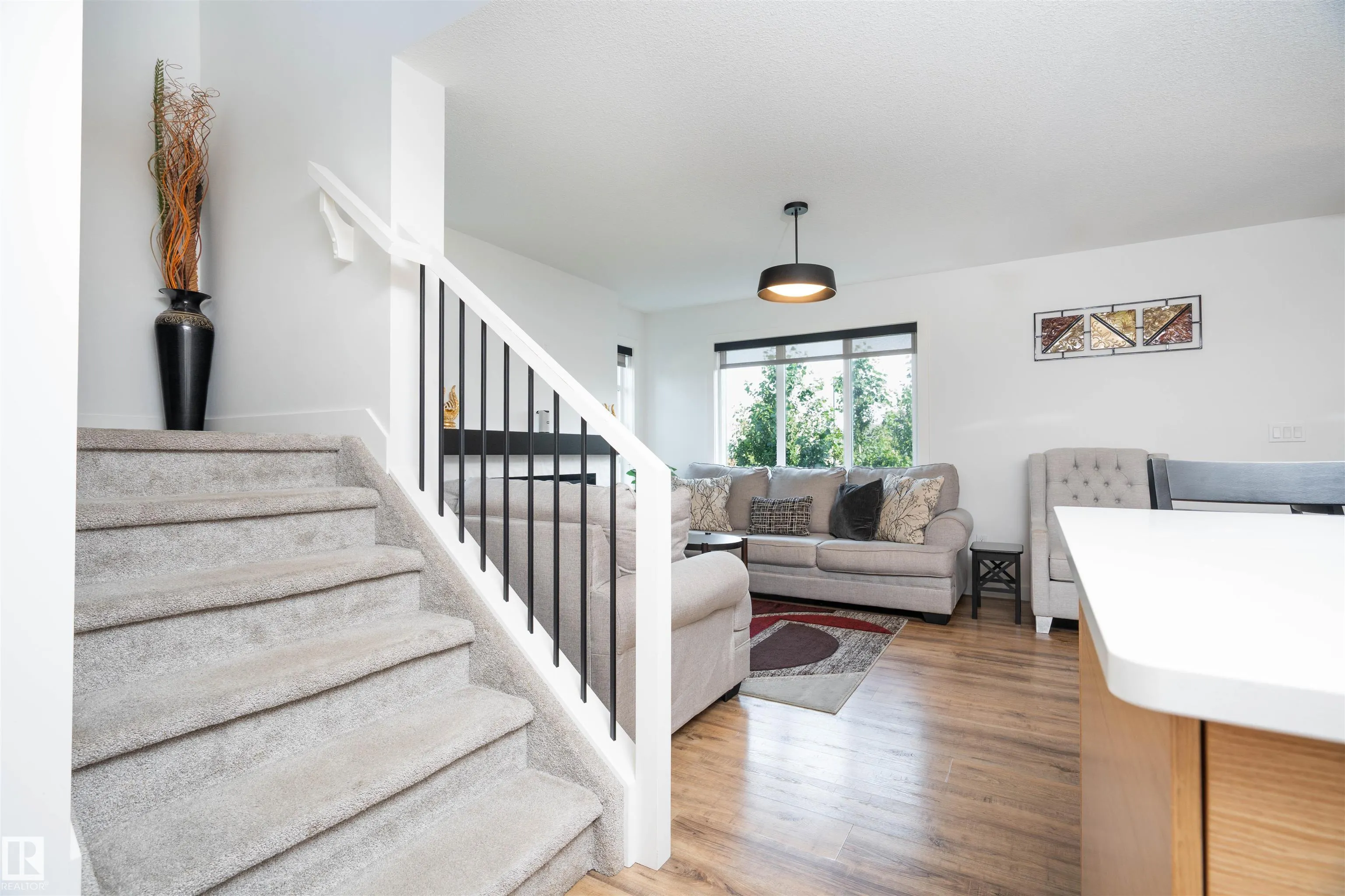 9104 PEAR Drive