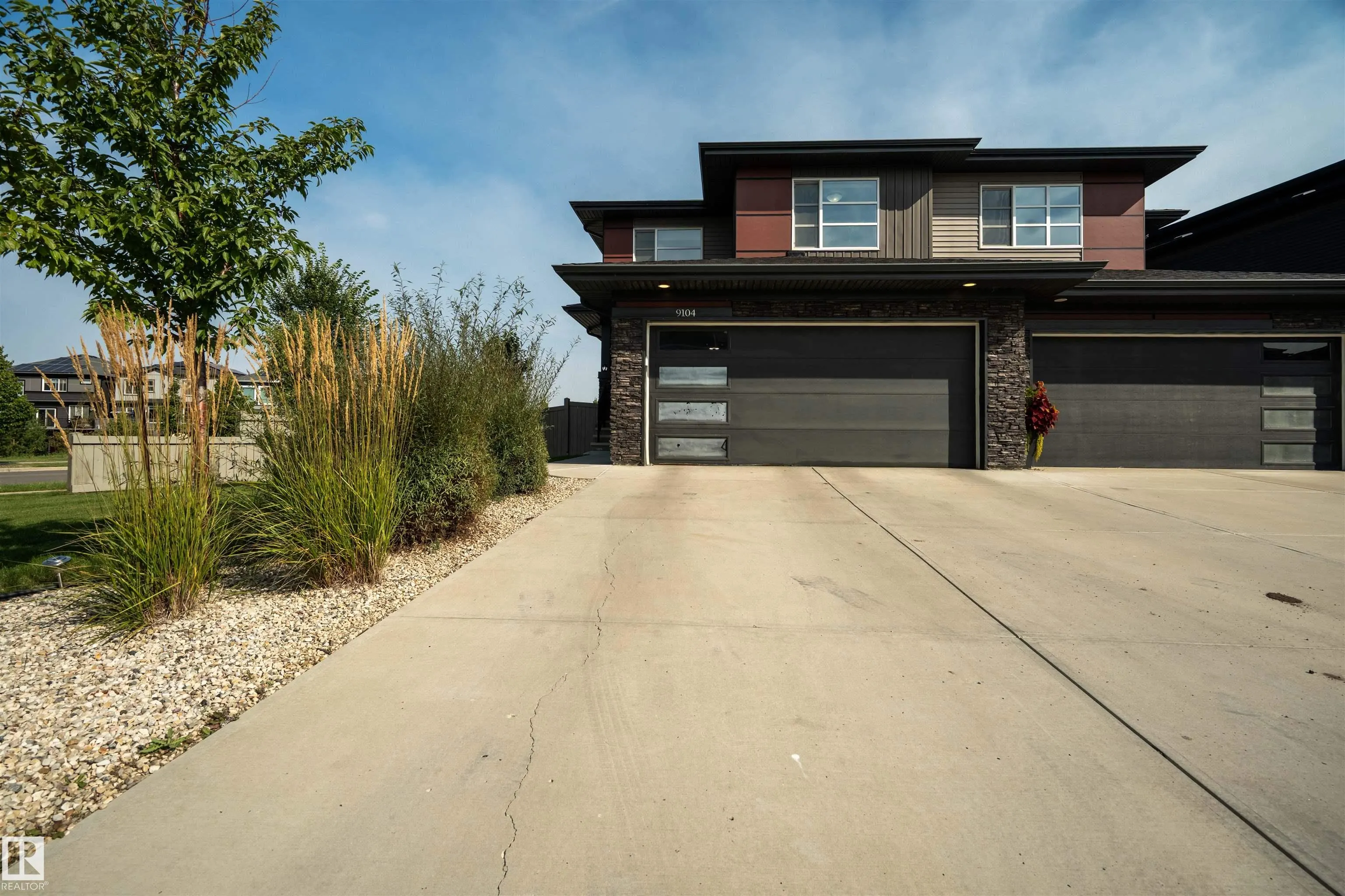 9104 PEAR Drive