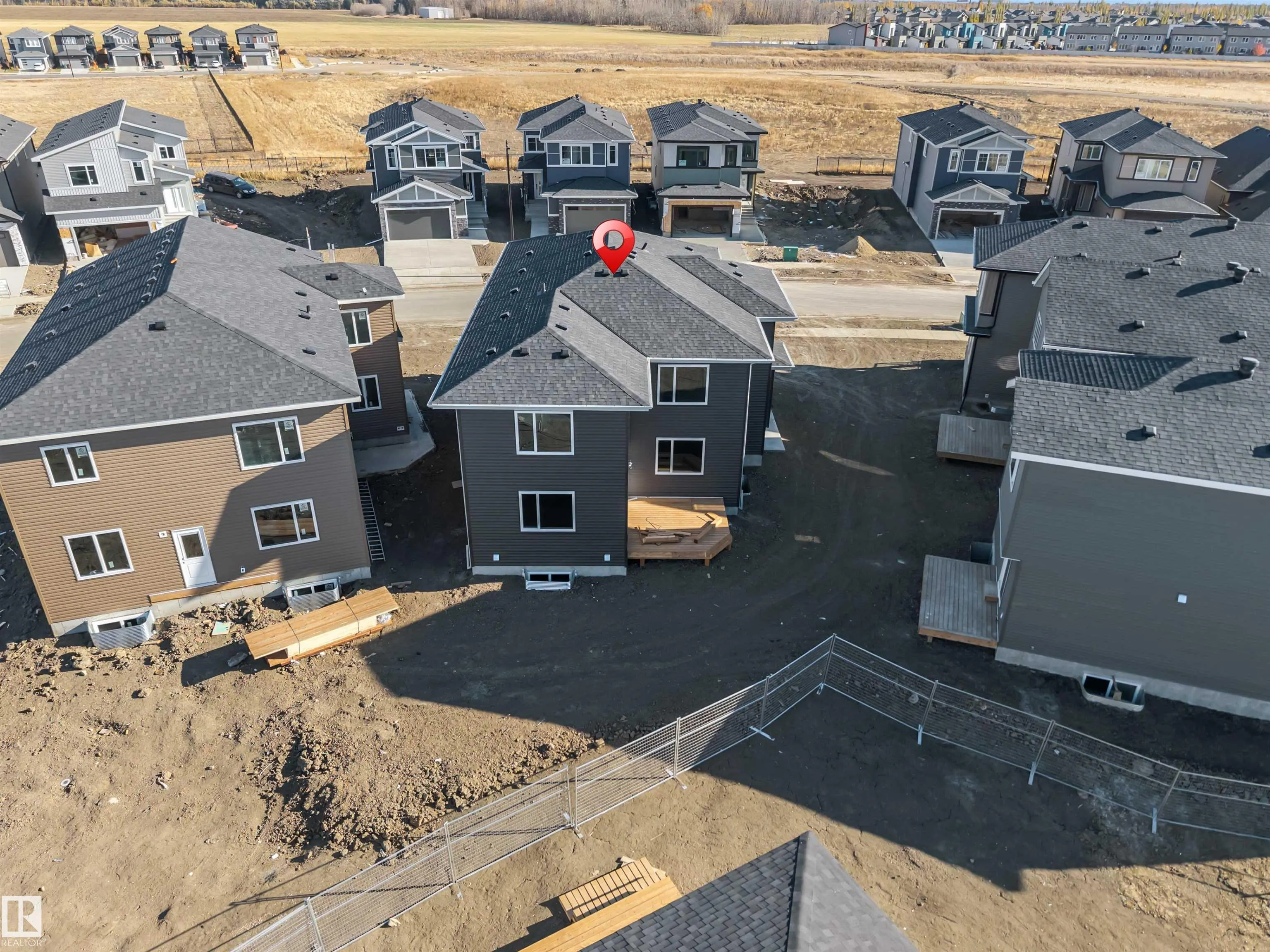 105 ELDRIDGE Point(e)