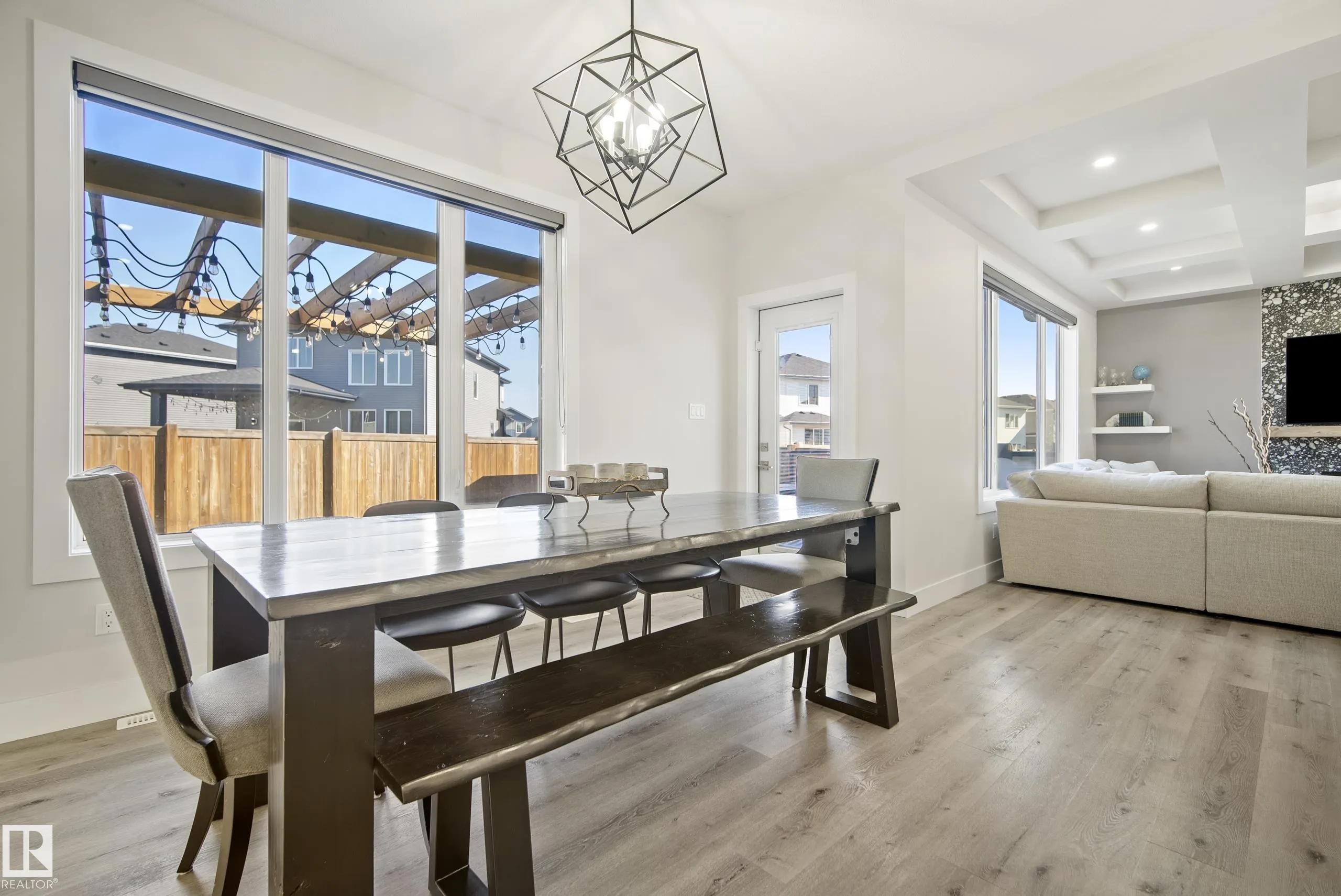 5813 PELERIN Crescent