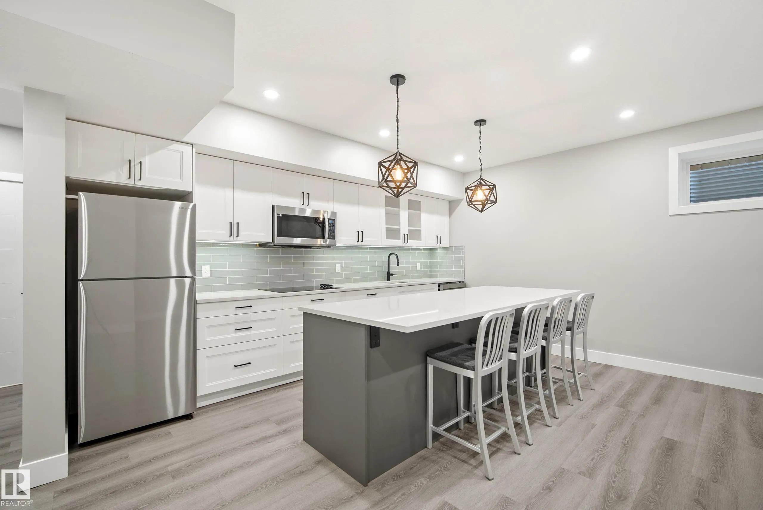 5813 PELERIN Crescent