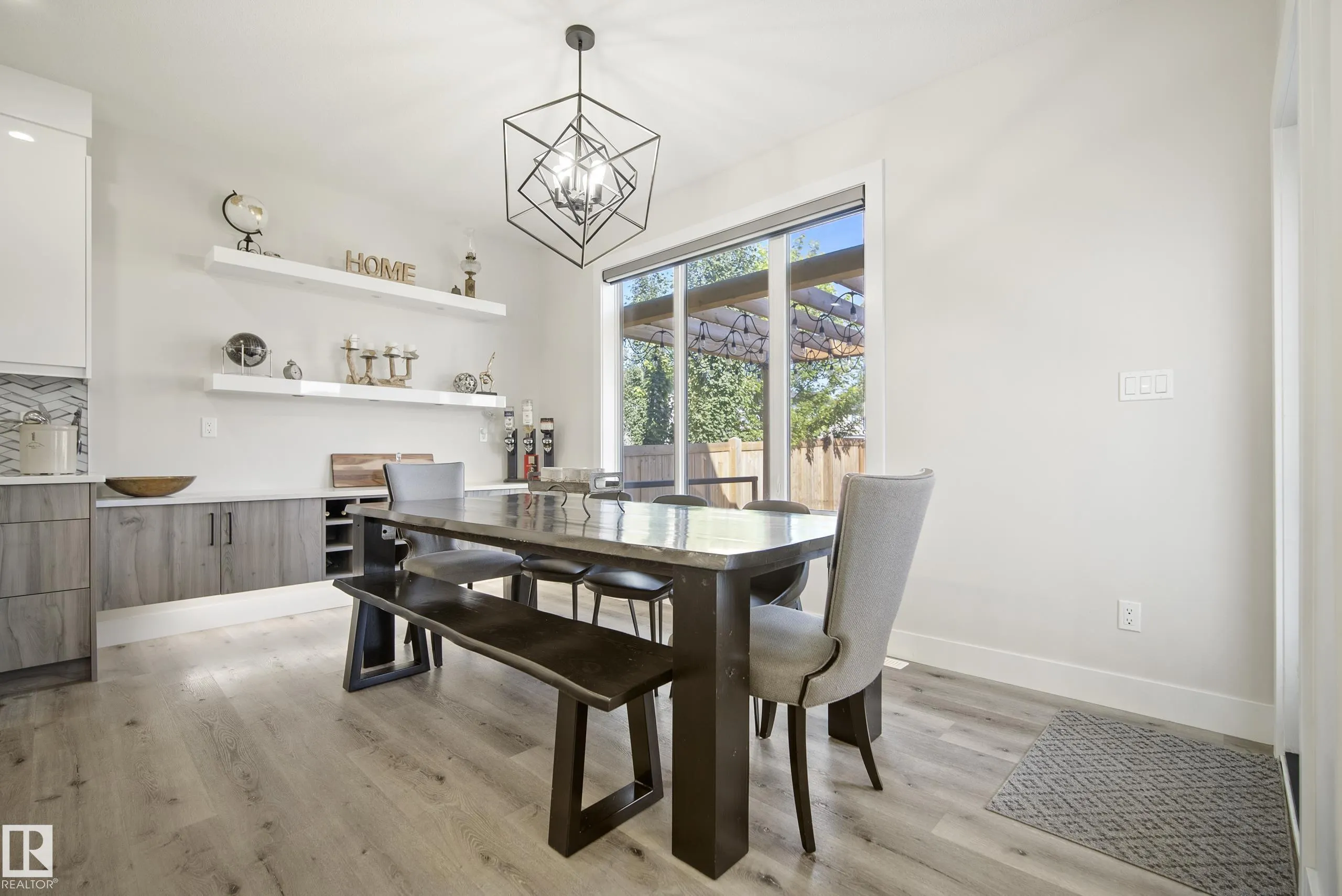 5813 PELERIN Crescent