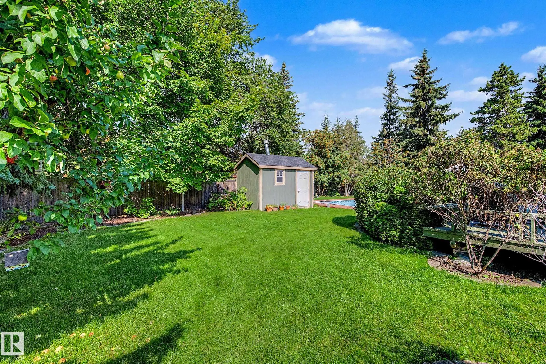 36 LODGEPOLE Crescent