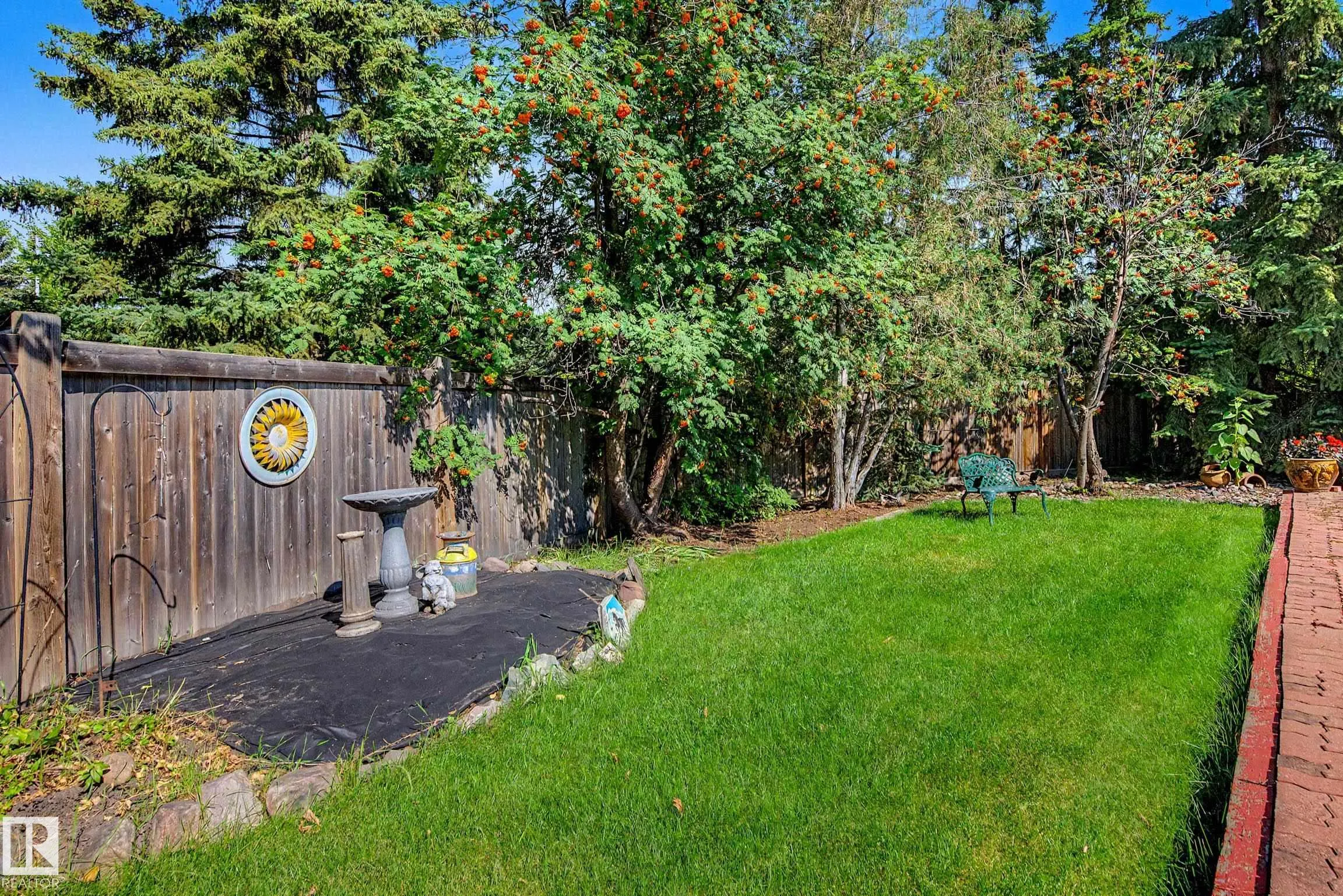 36 LODGEPOLE Crescent