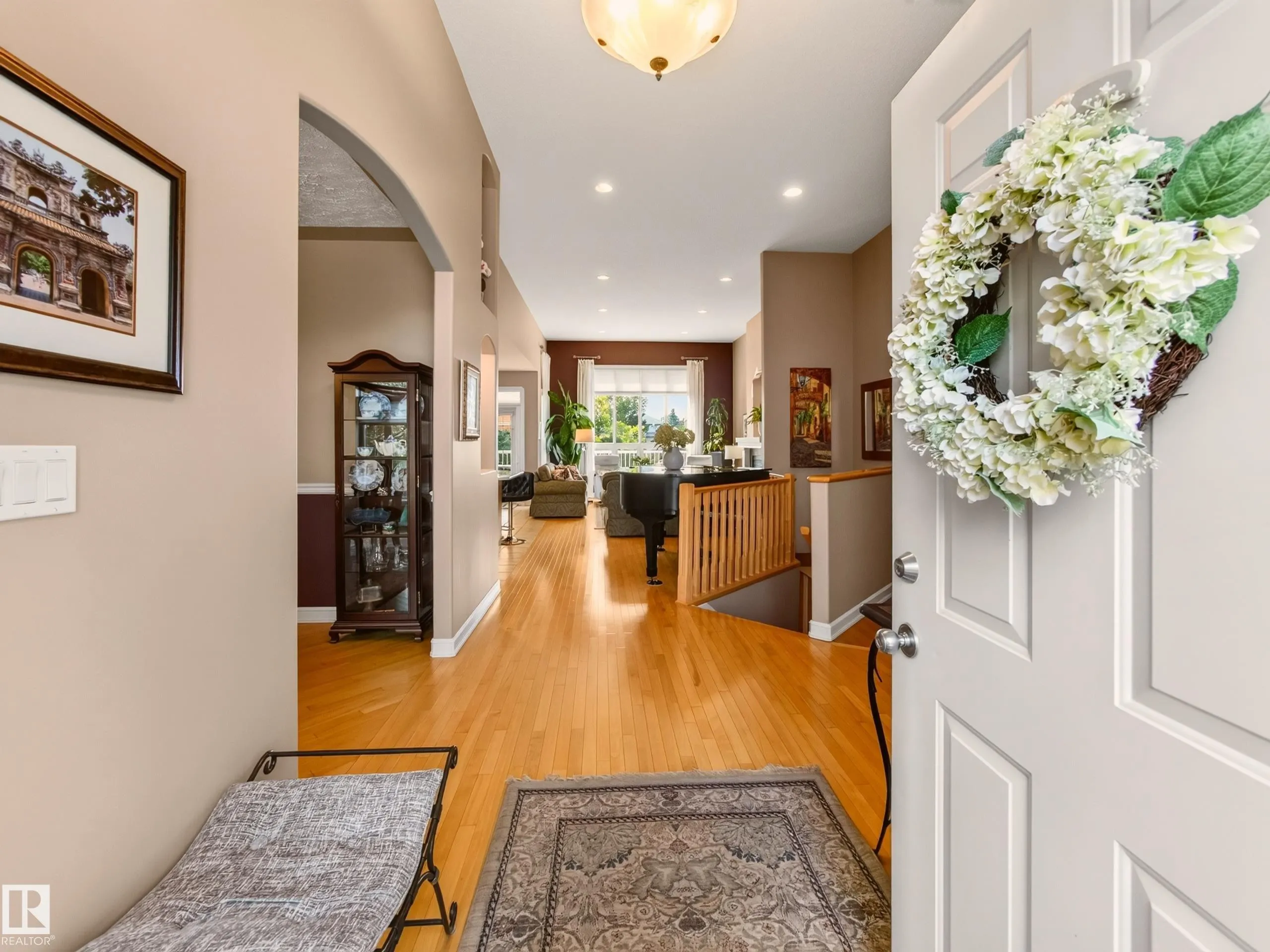 40 MEADOWVIEW Point(e)