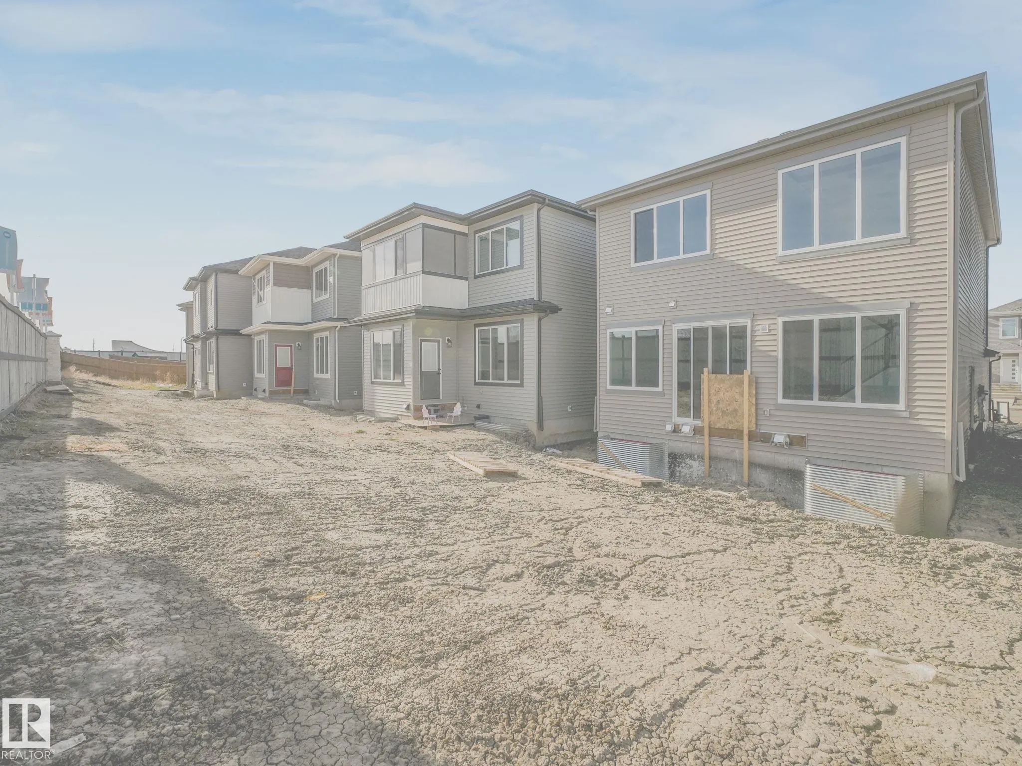 270 Munn Way