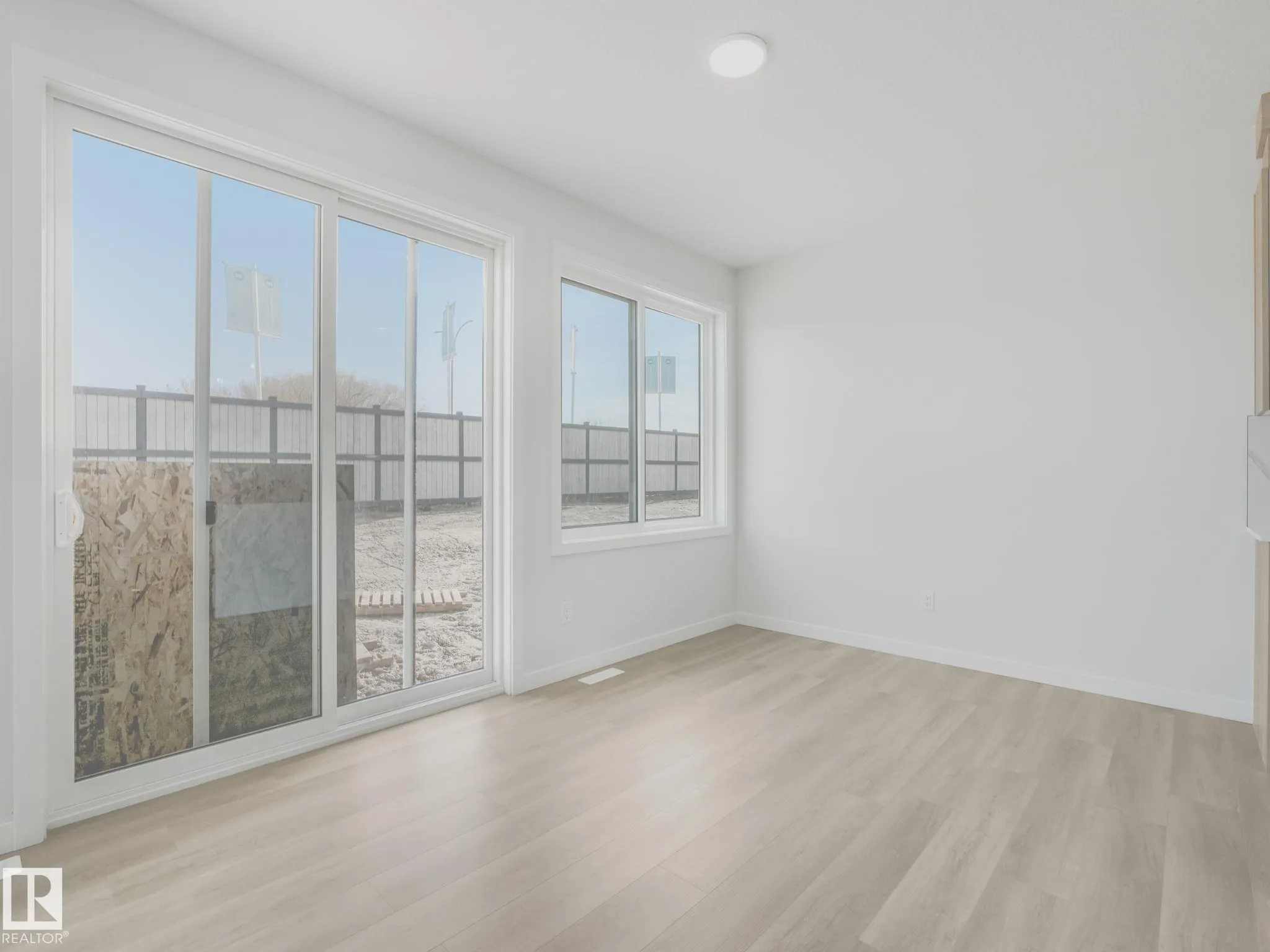 270 Munn Way