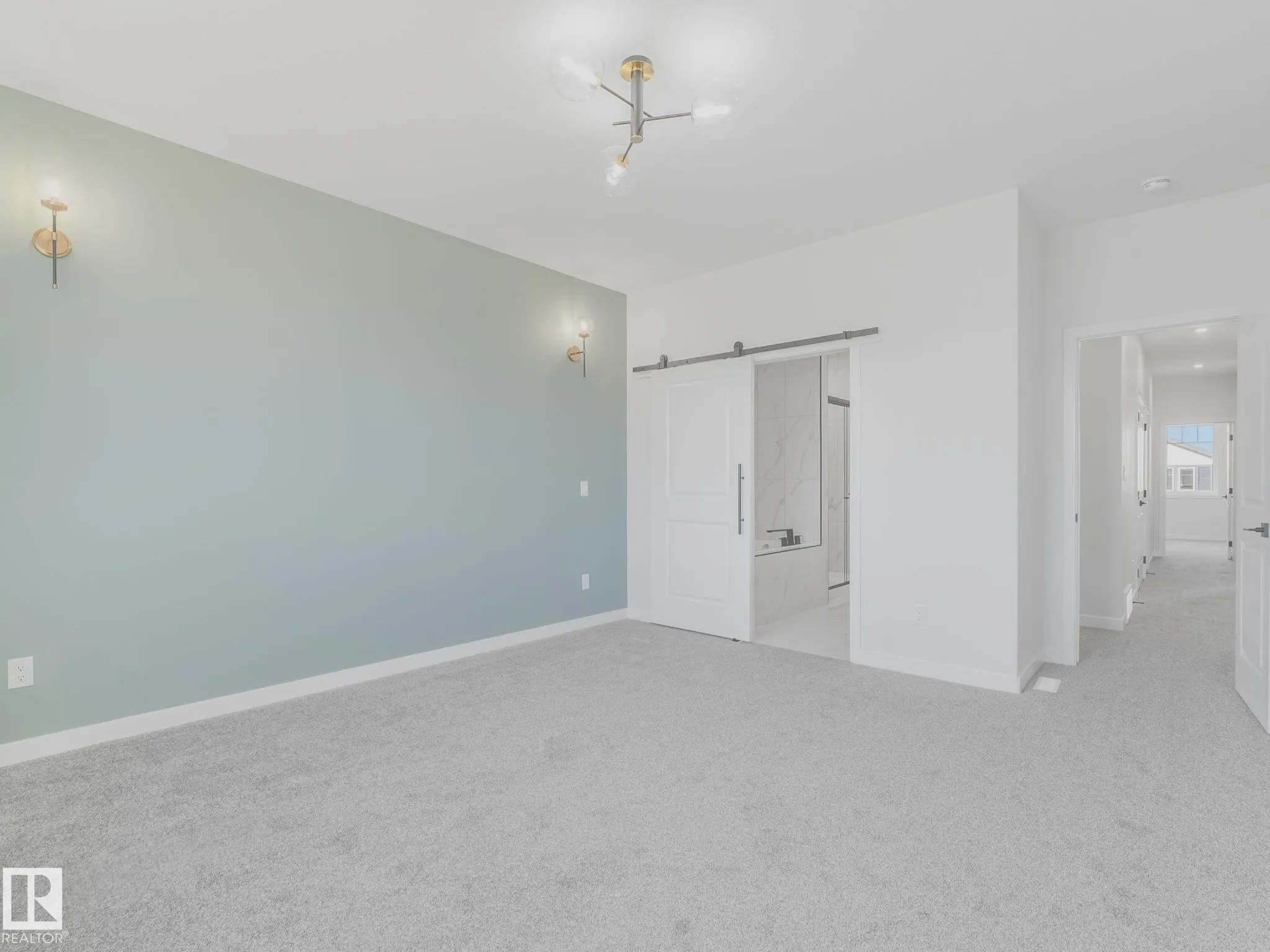 270 Munn Way