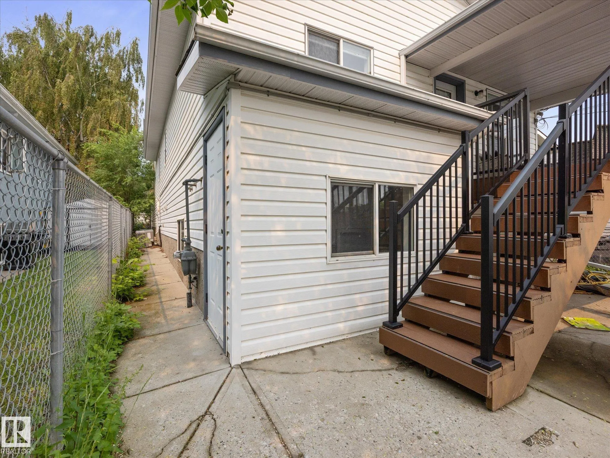 10109 80 Street