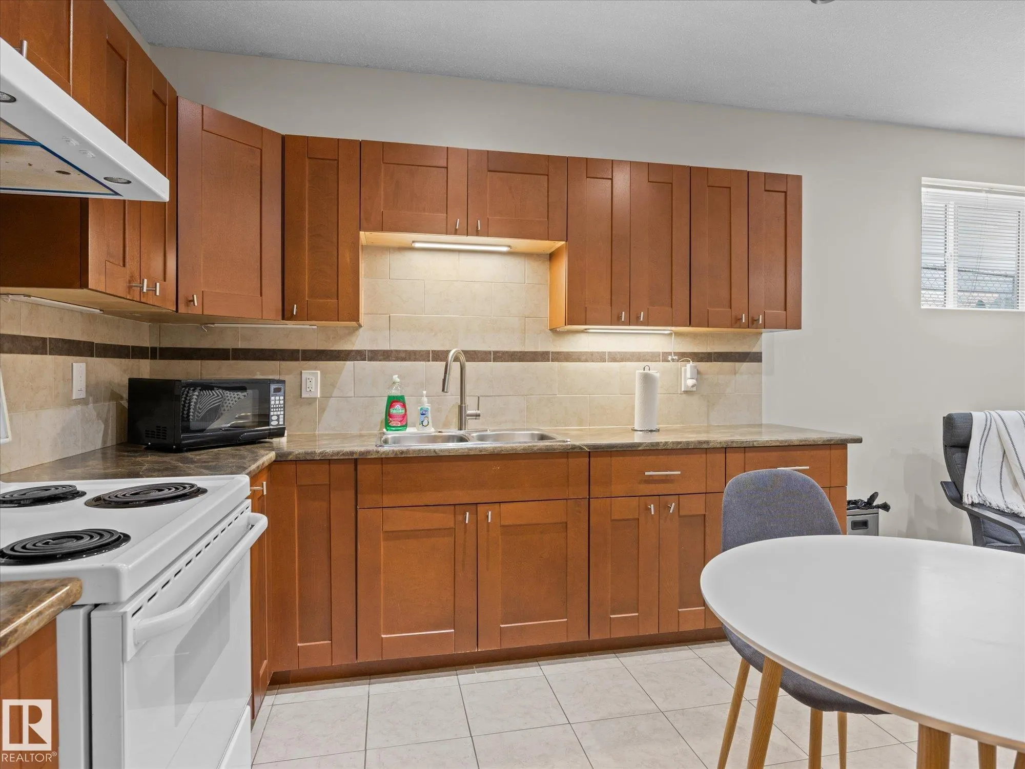10109 80 Street