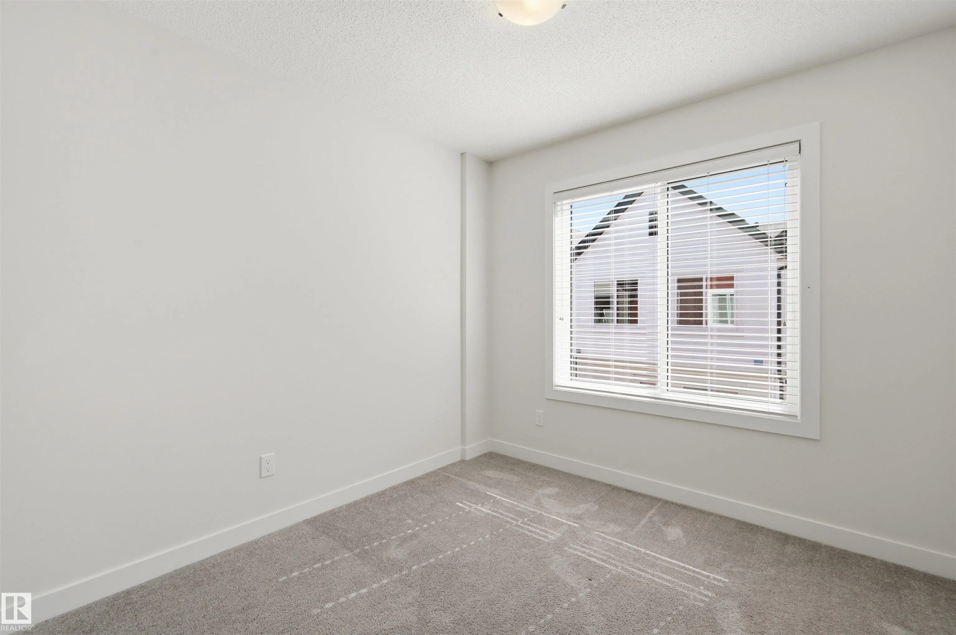 1010 RABBIT HILL Road