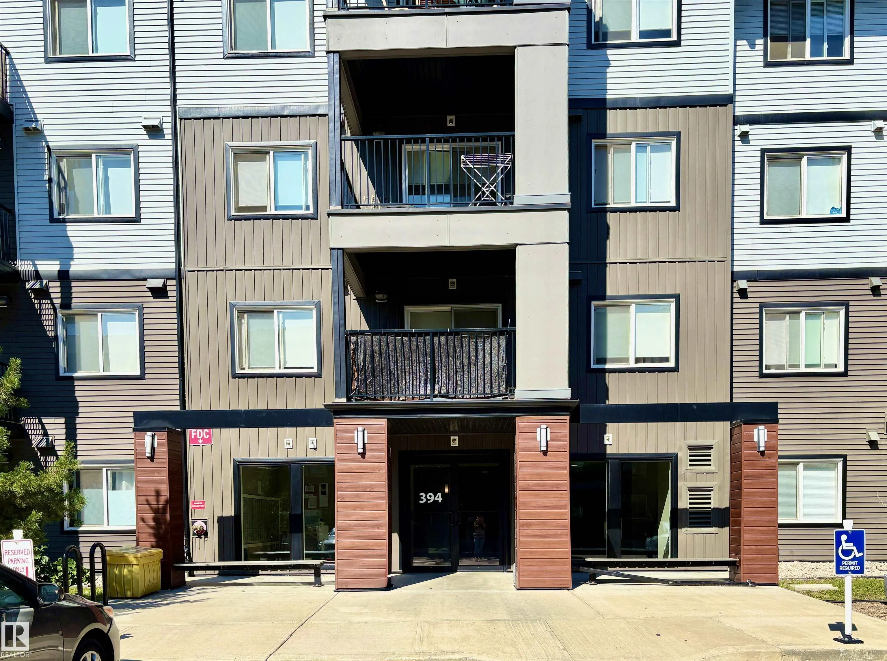 394 WINDERMERE Road