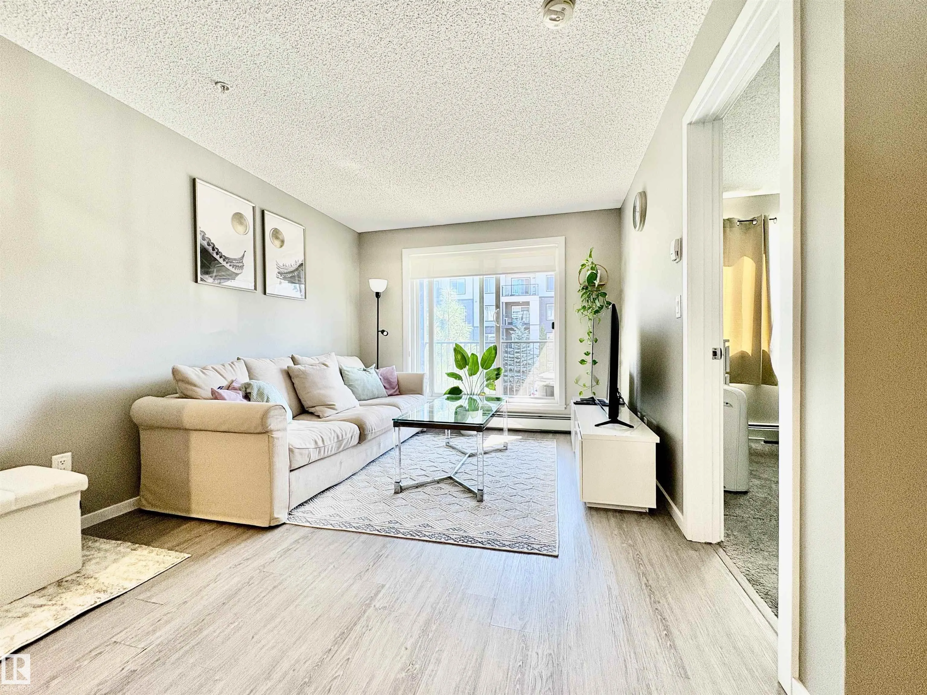 394 WINDERMERE Road