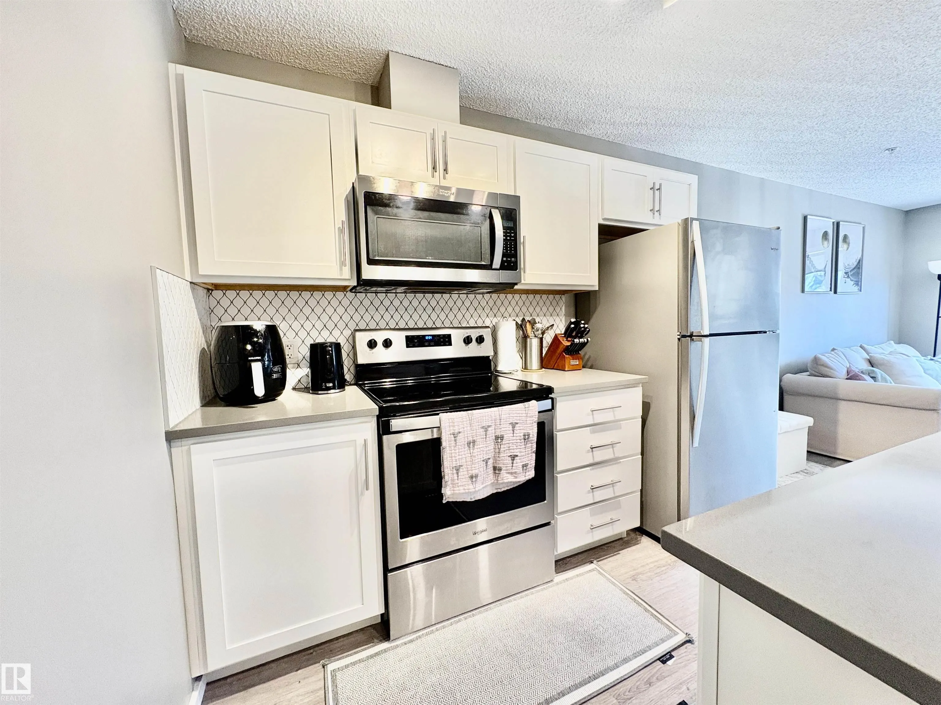 394 WINDERMERE Road