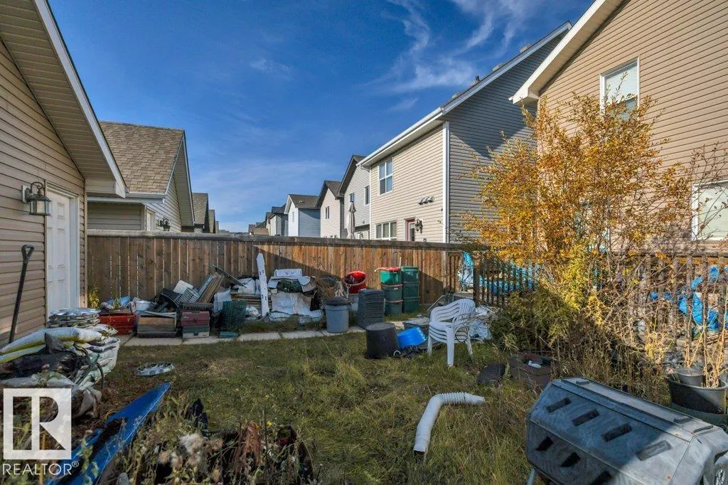 3728 ALEXANDER Crescent