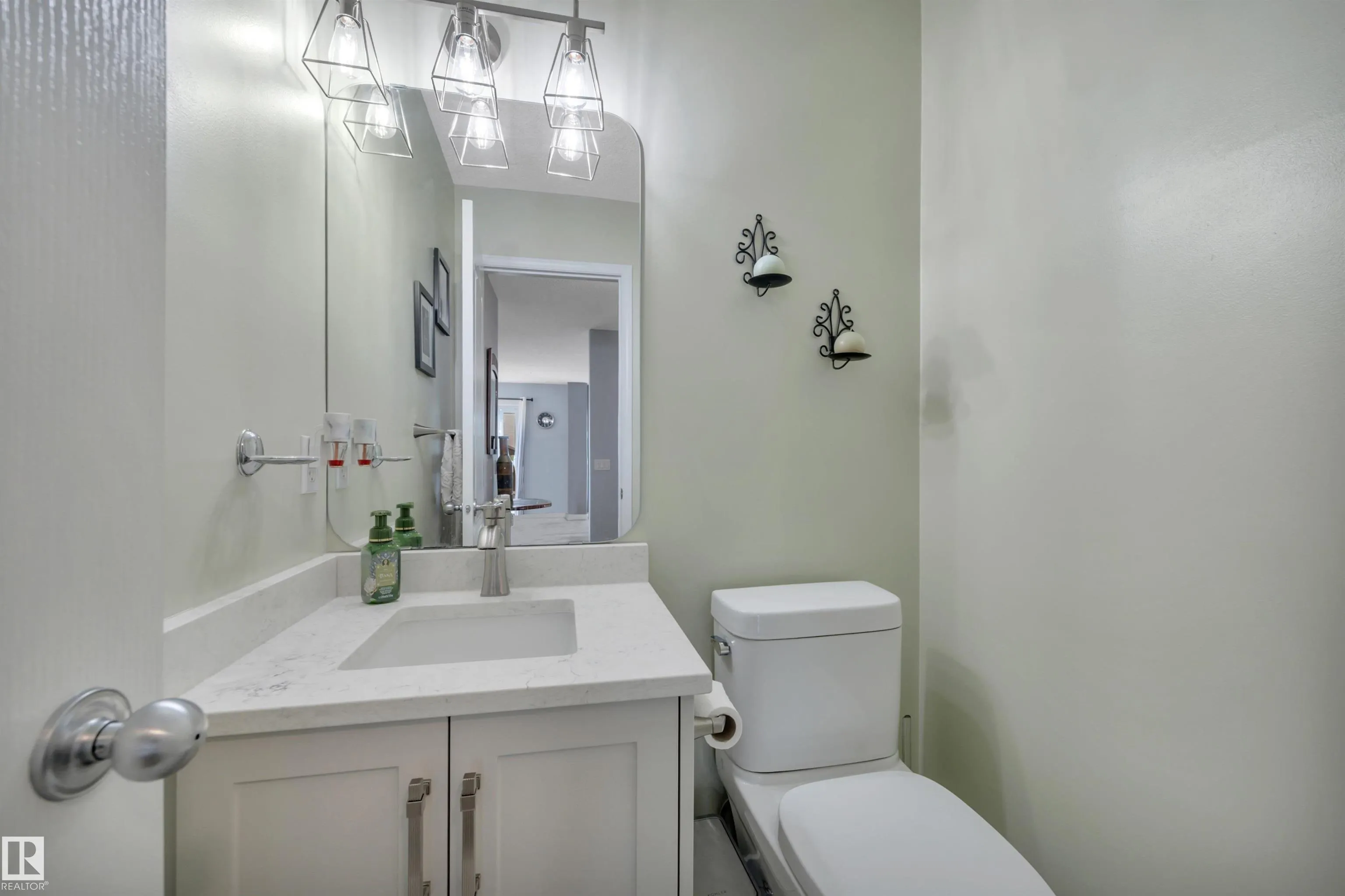78 BIRCHMONT Crescent