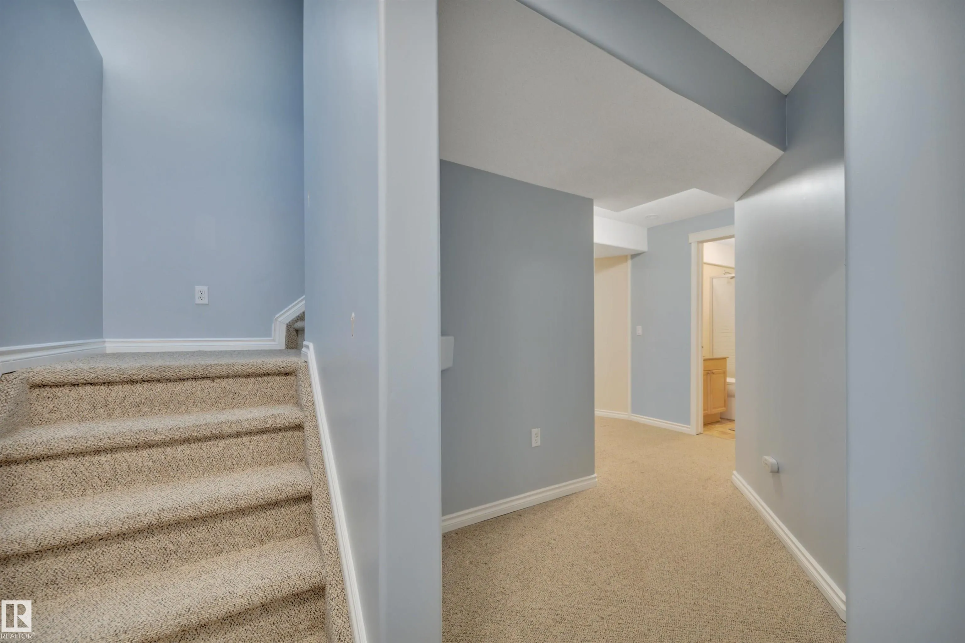 78 BIRCHMONT Crescent