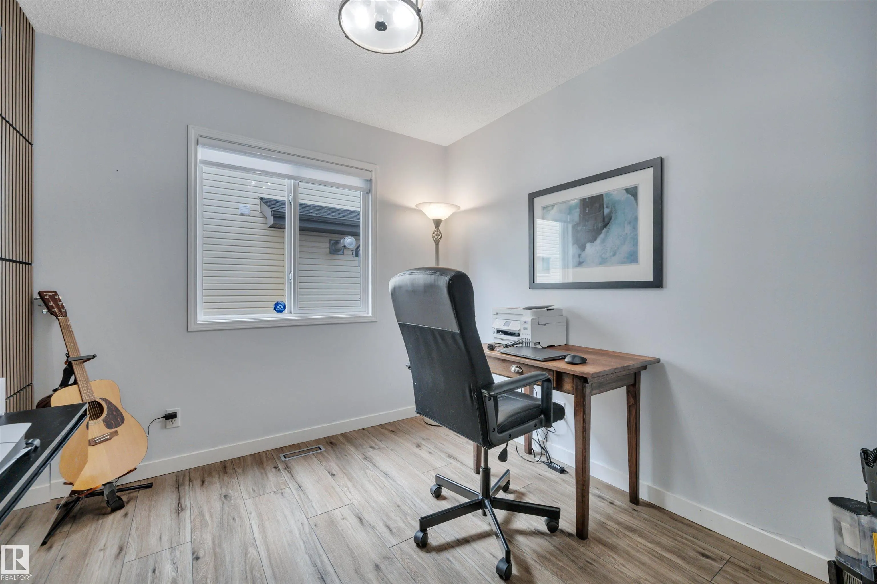 78 BIRCHMONT Crescent