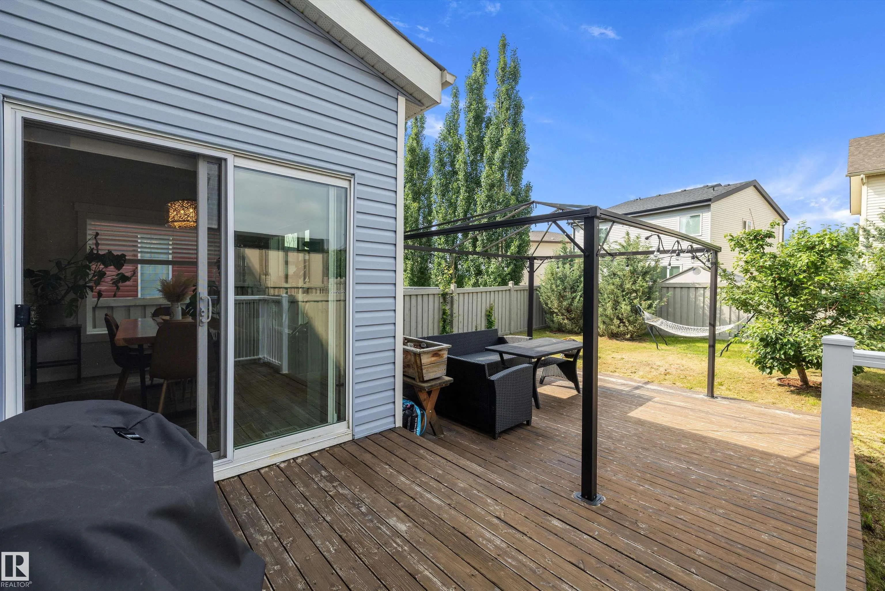 3911 CLAXTON Loop