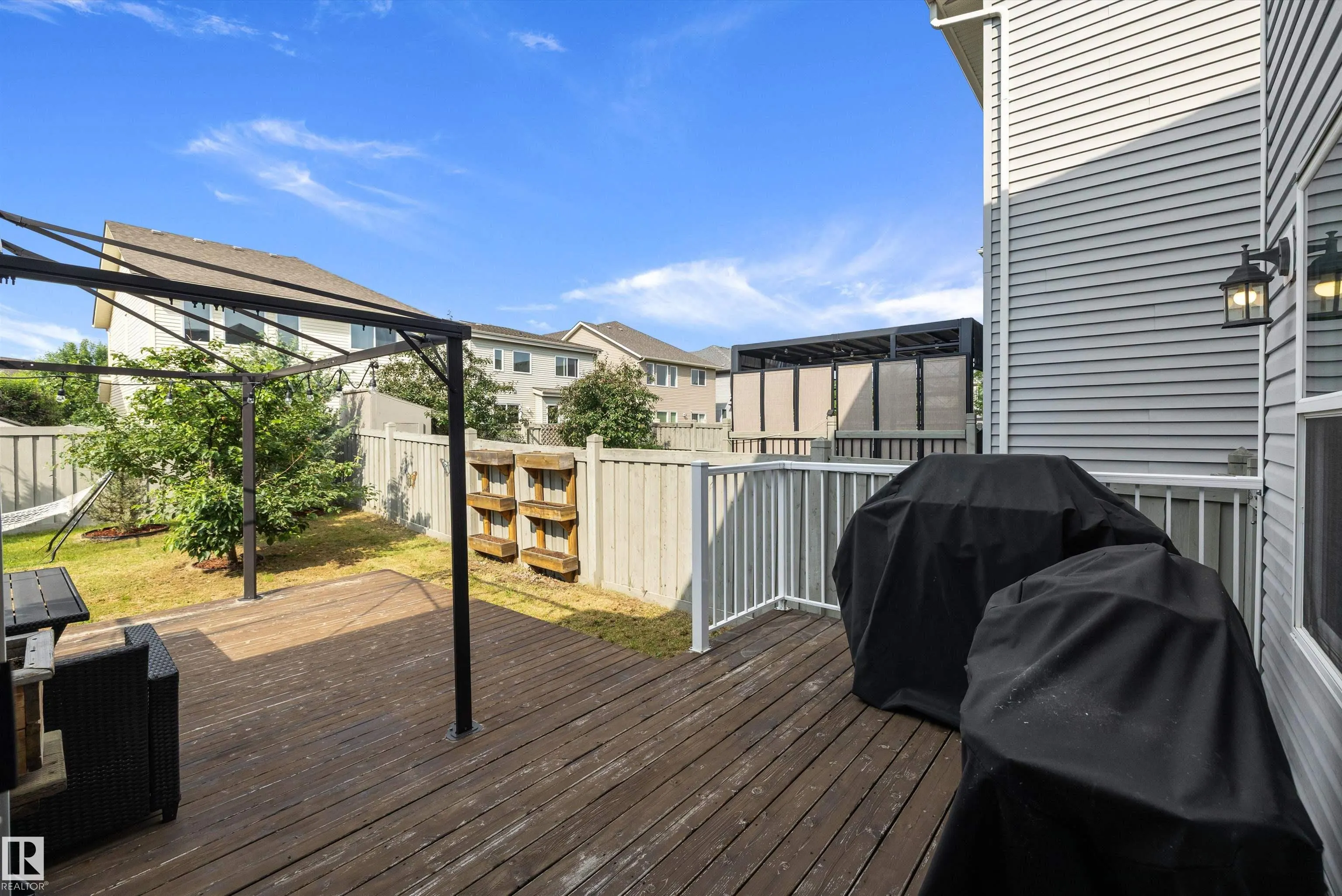 3911 CLAXTON Loop
