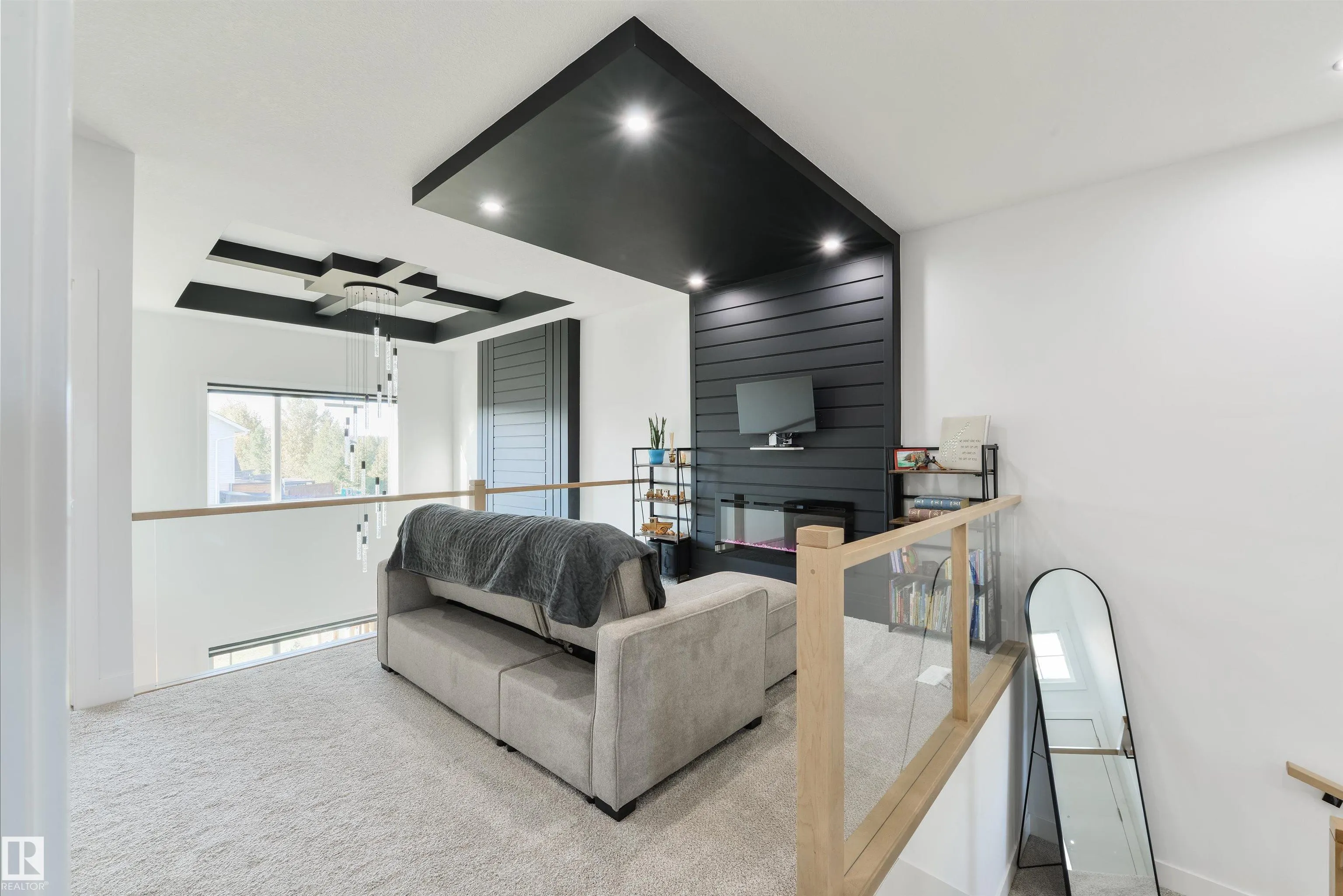 1758 WESTERRA Loop