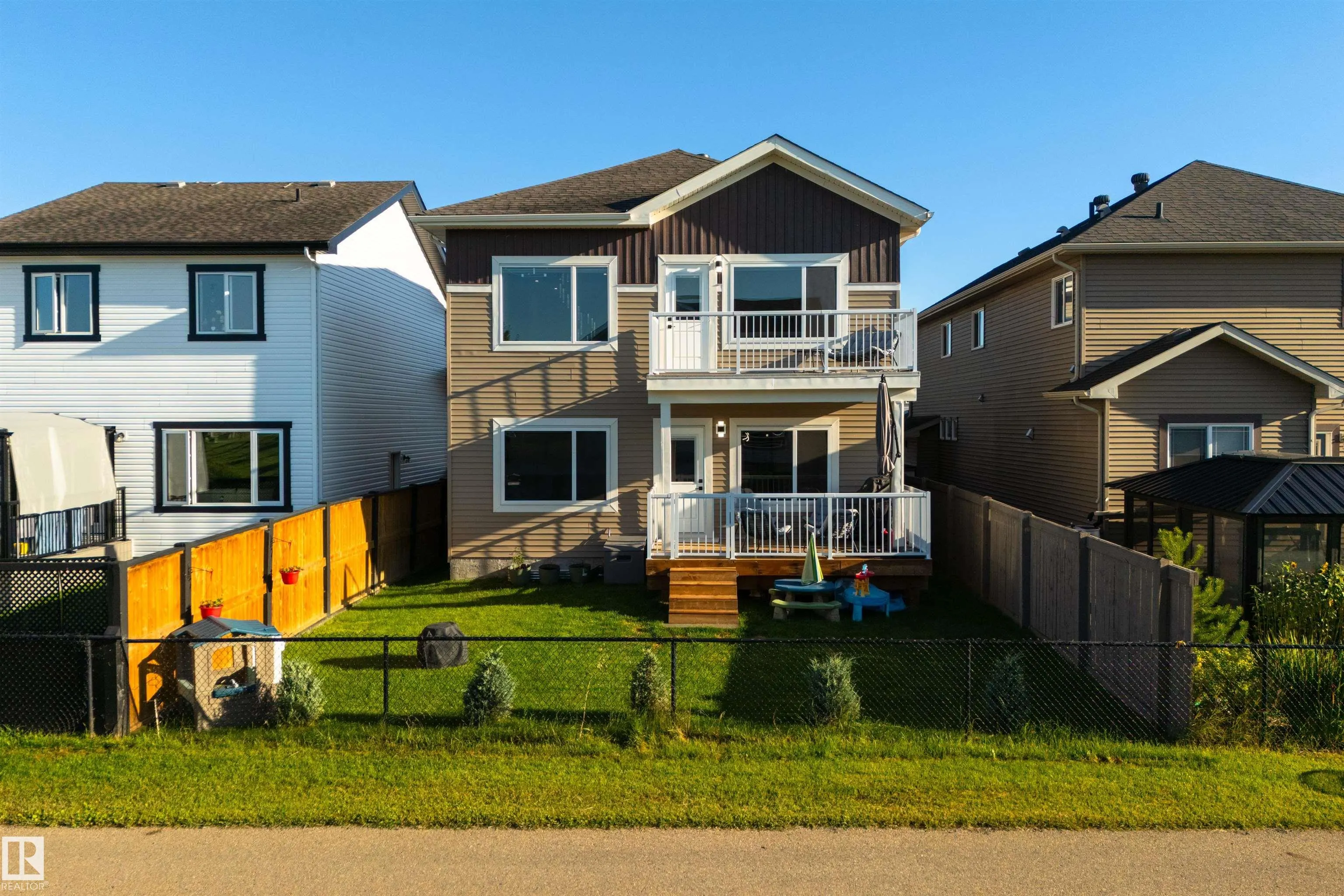 1758 WESTERRA Loop
