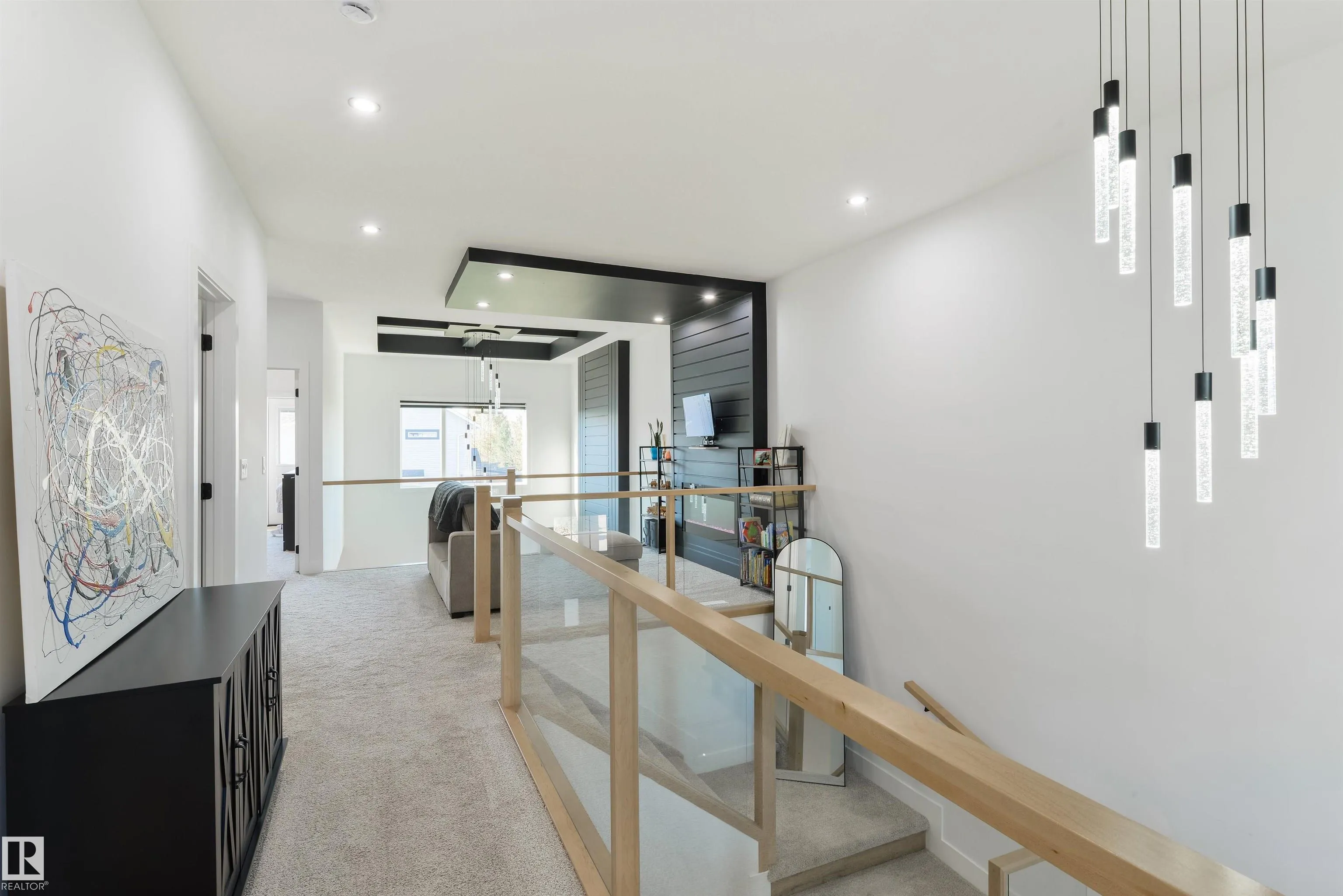1758 WESTERRA Loop
