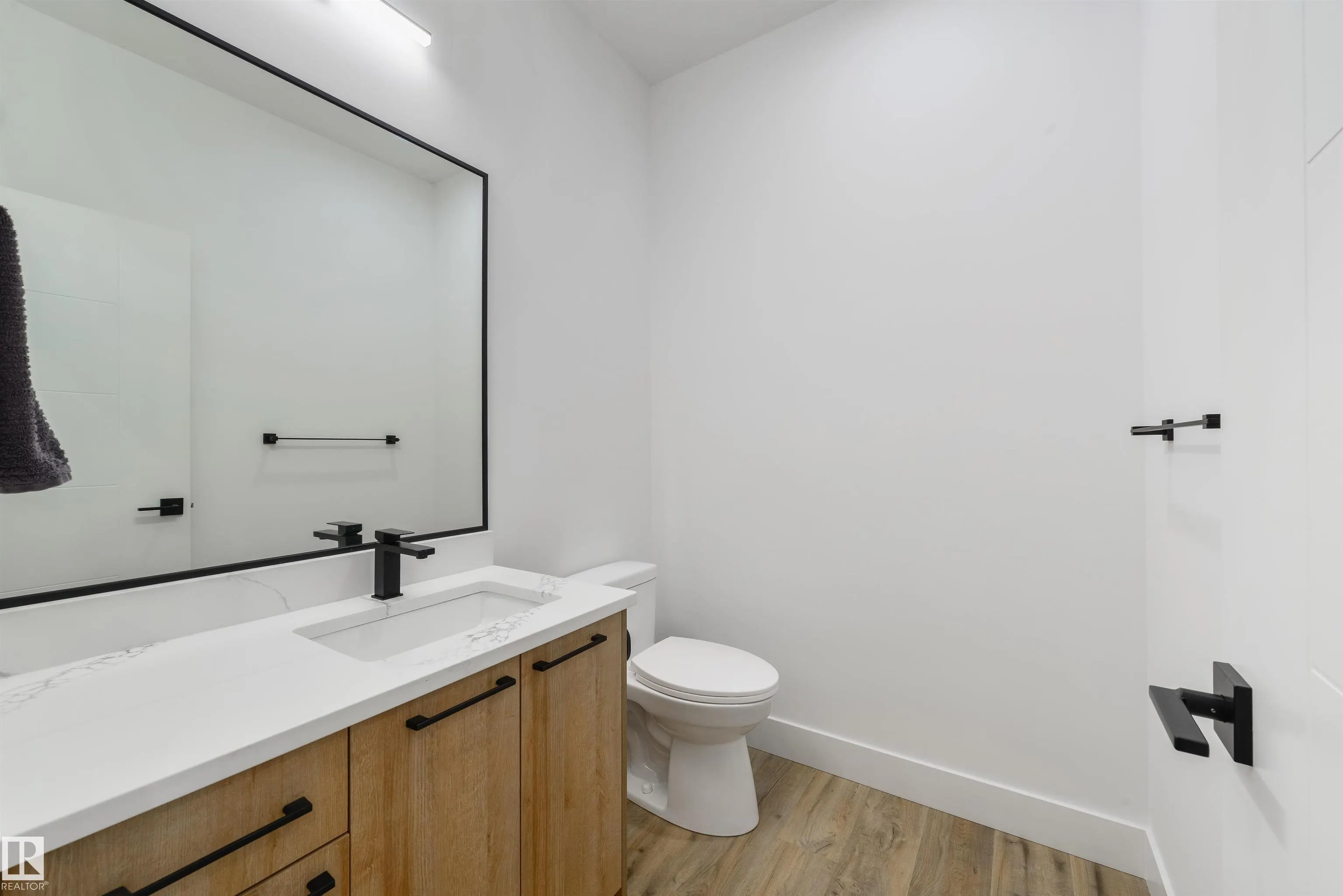 1758 WESTERRA Loop