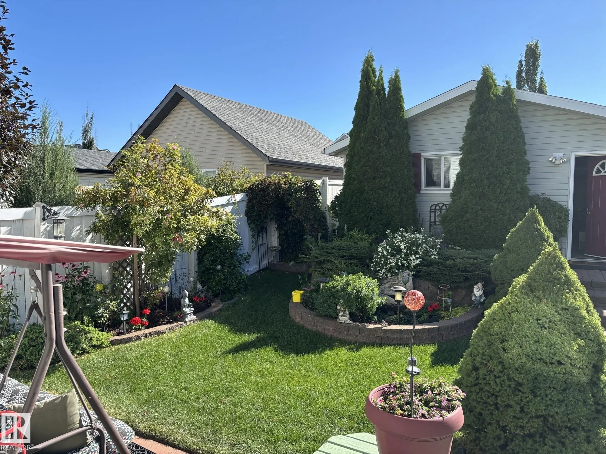 3176 Trelle Loop