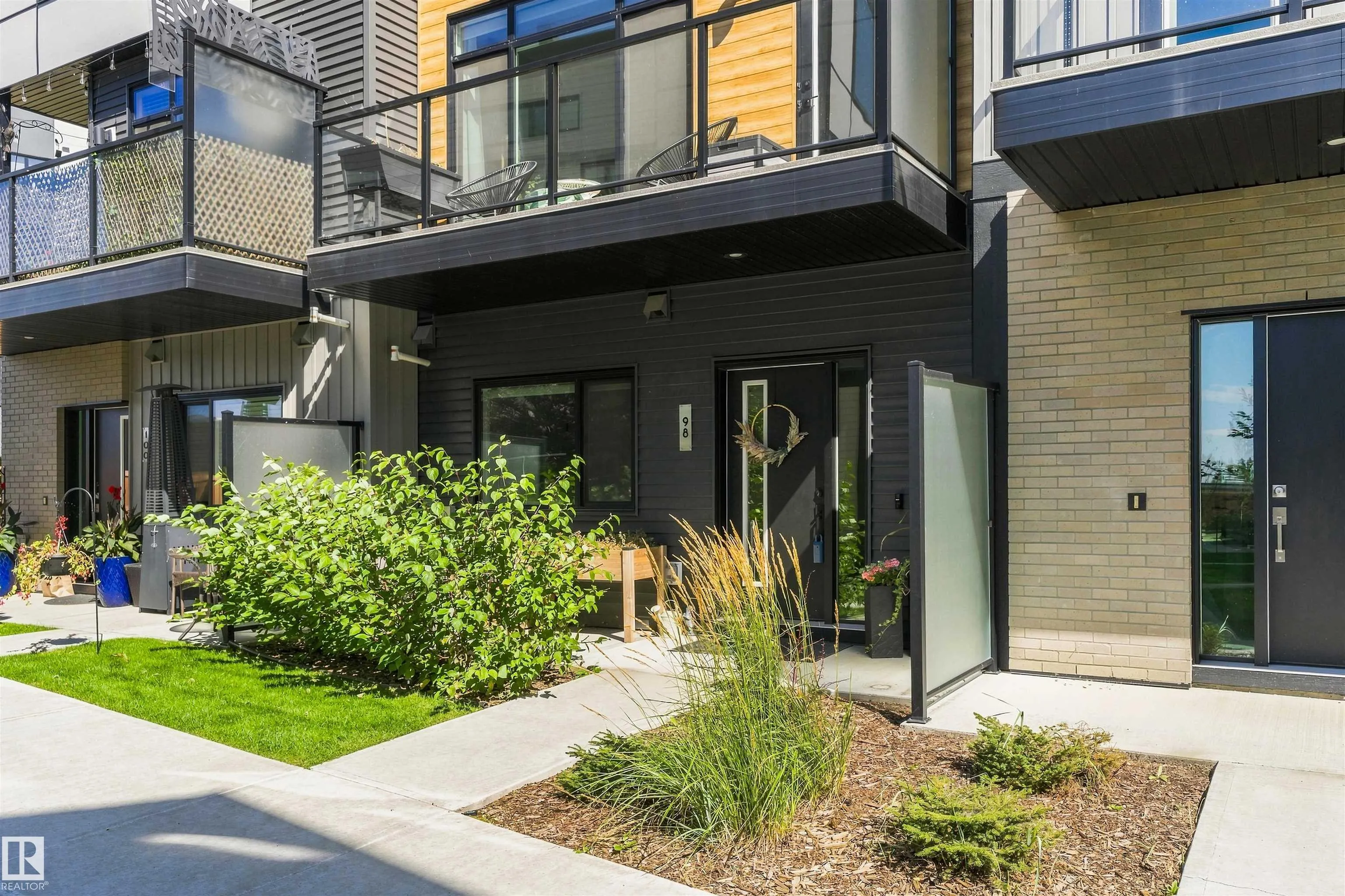50 EBONY Boulevard