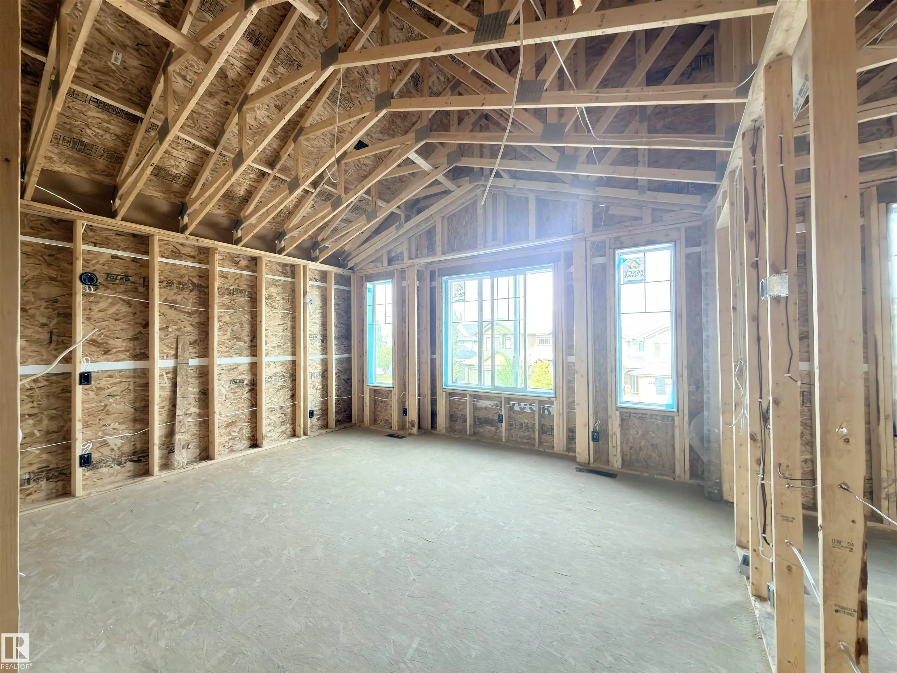 3223 WHITELAW Drive
