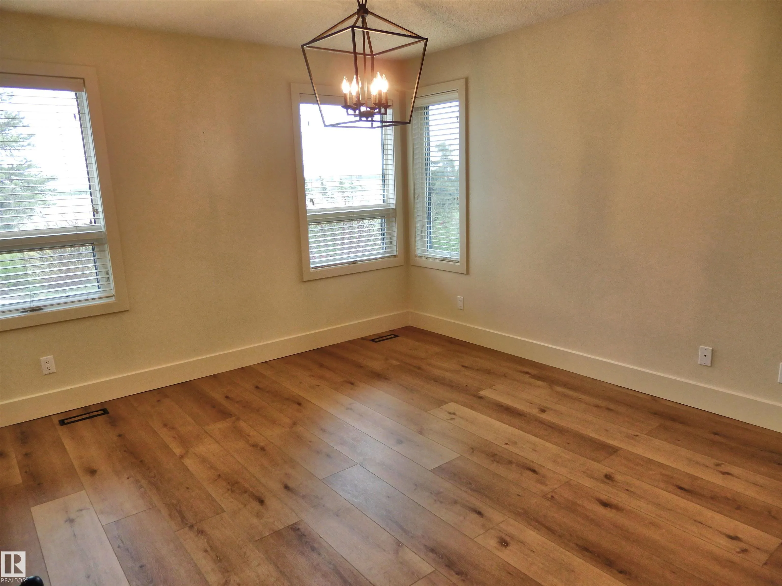 26317 TWP ROAD 552