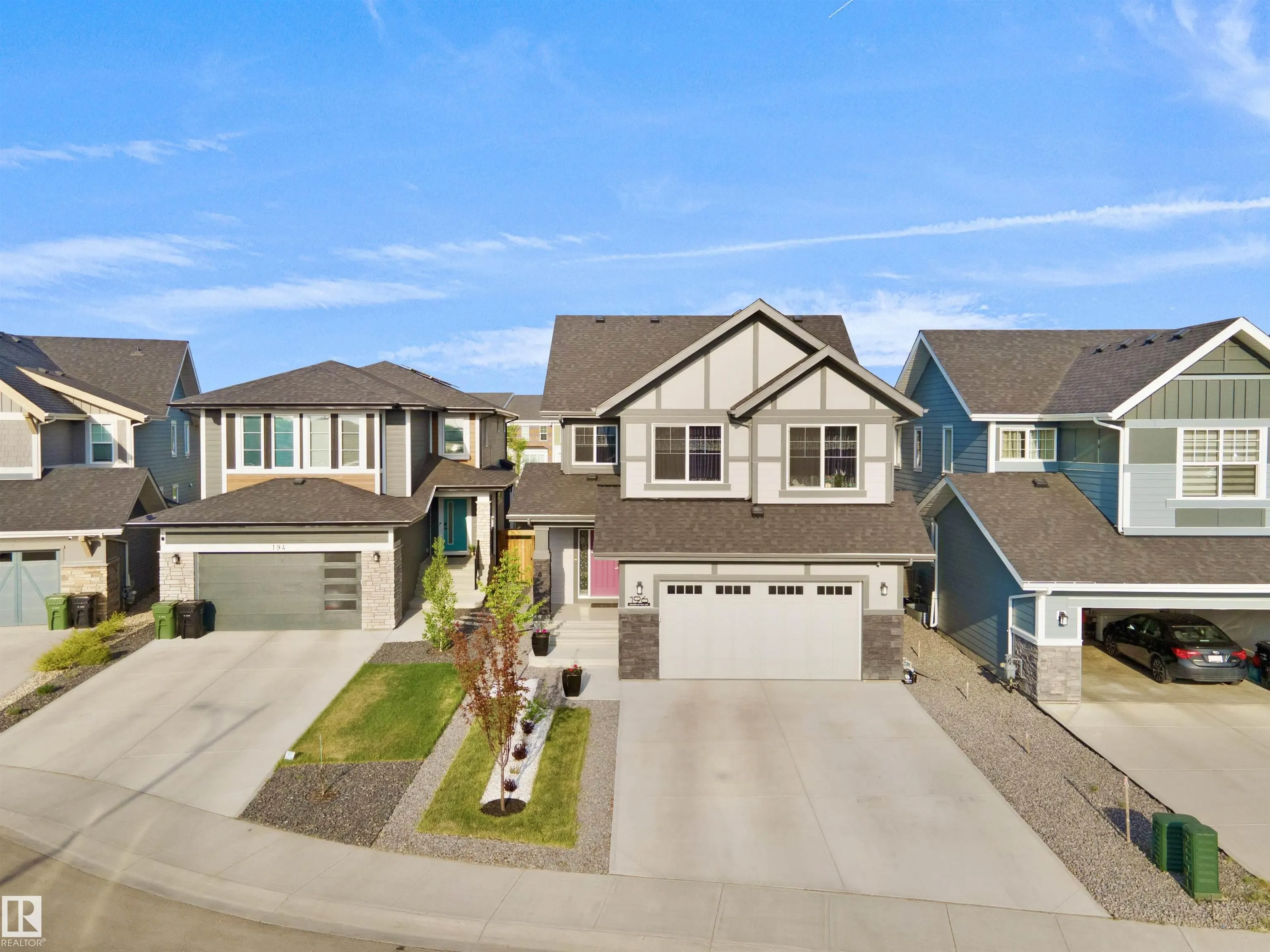 196 EDGEWATER Circle