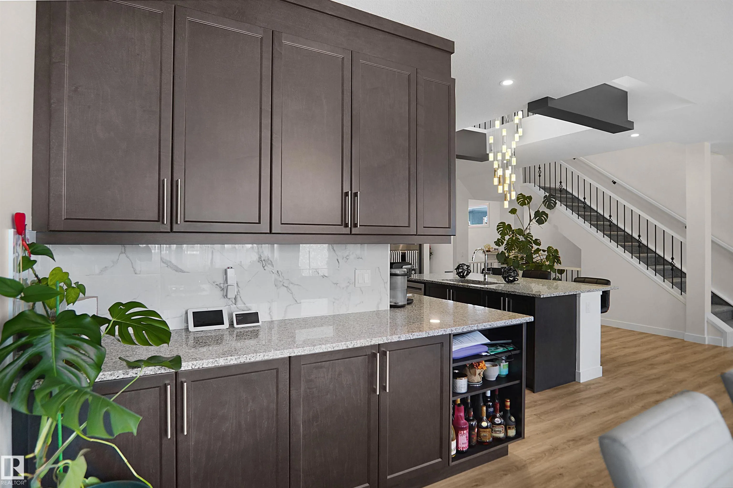196 EDGEWATER Circle