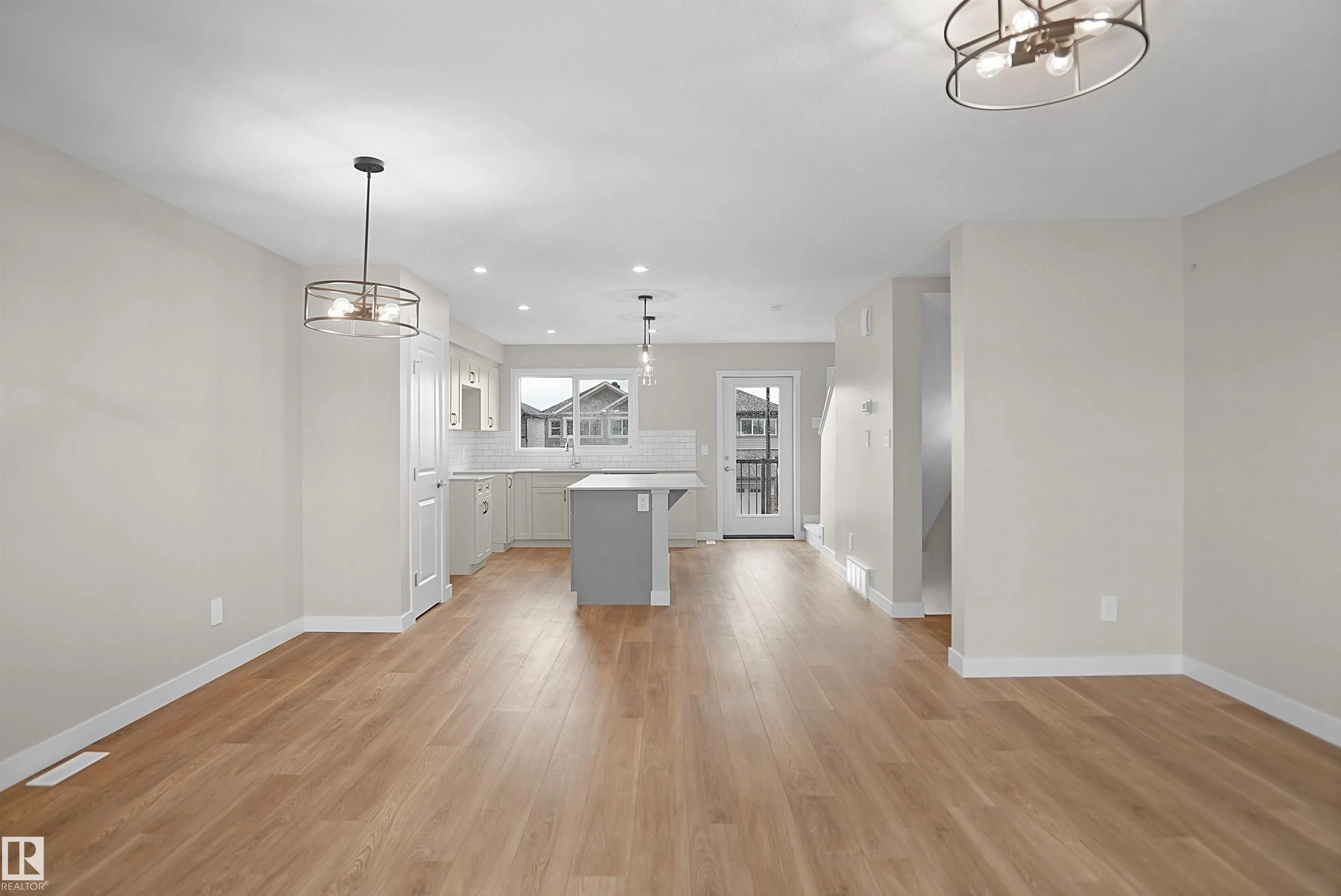 99 Nerine Crescent