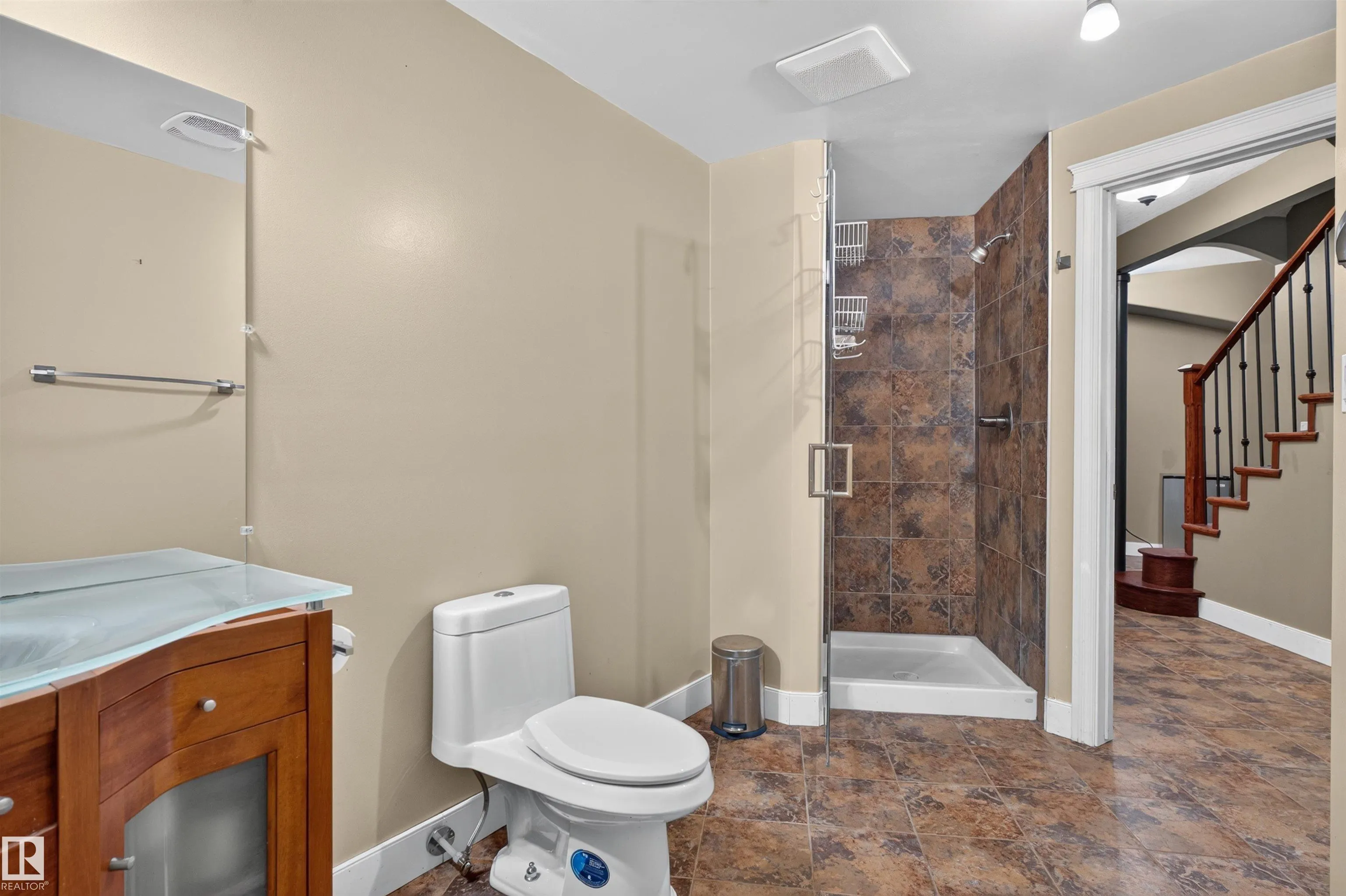 1251 SUMMERSIDE Drive