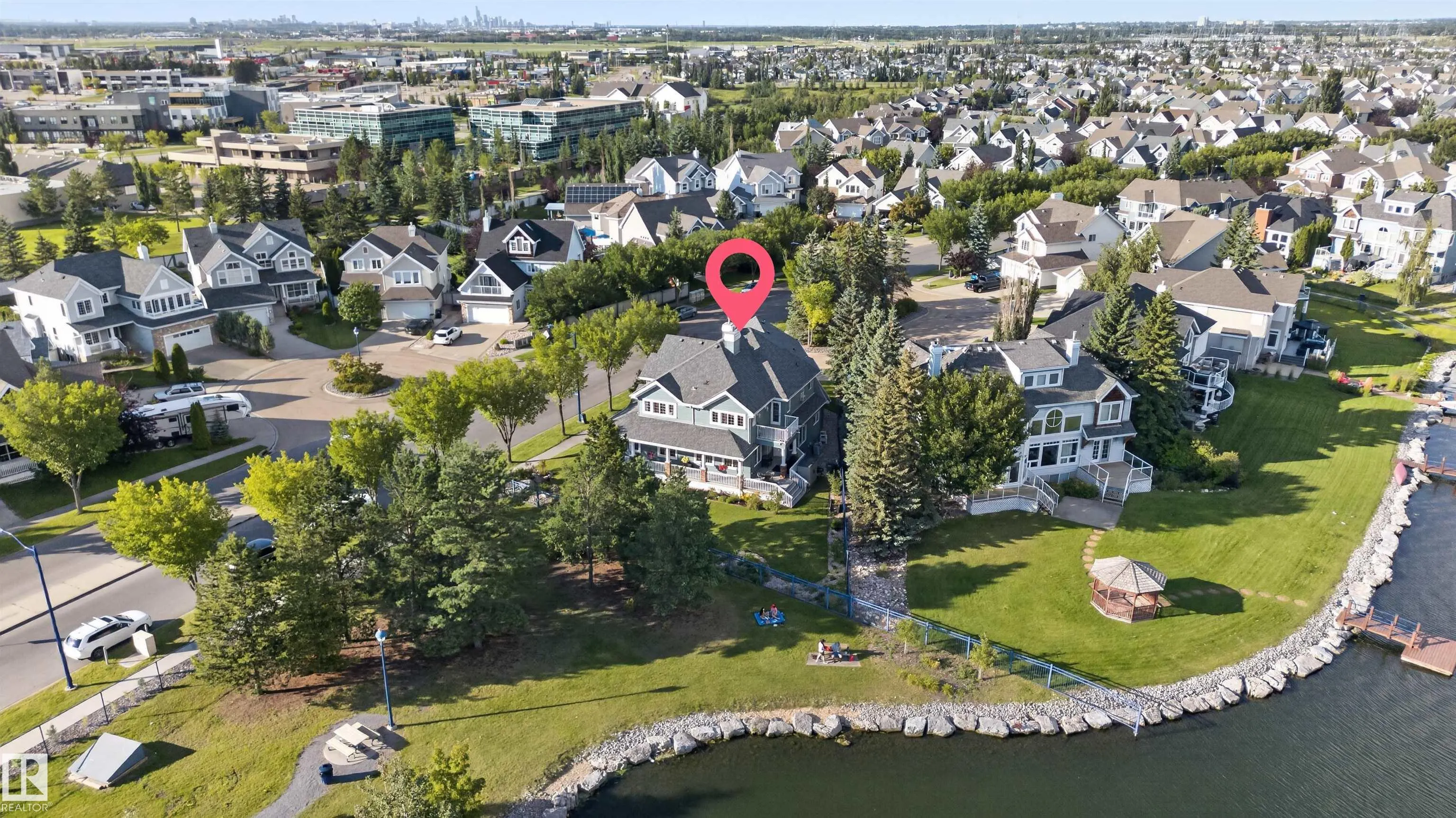 1251 SUMMERSIDE Drive