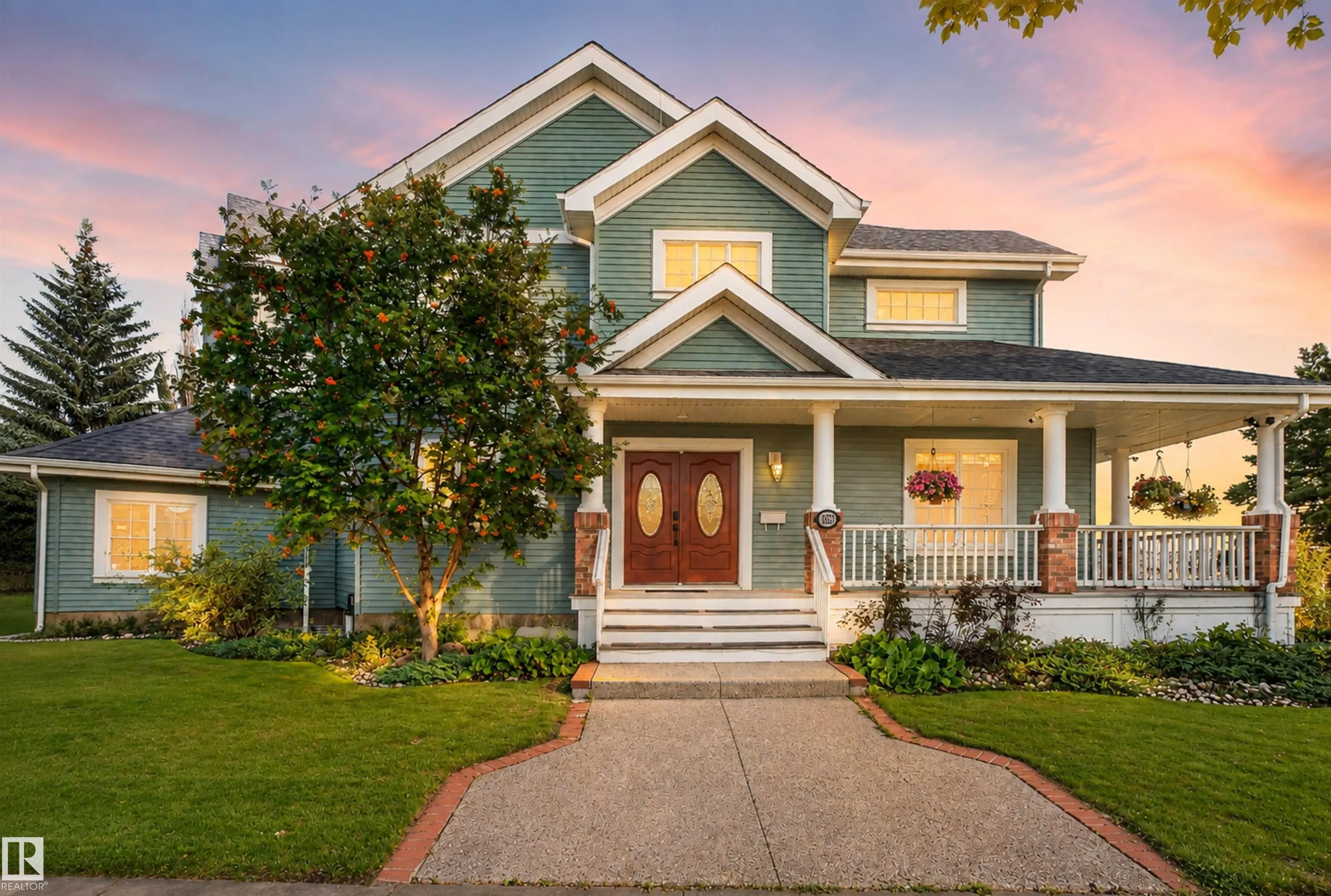 1251 SUMMERSIDE Drive