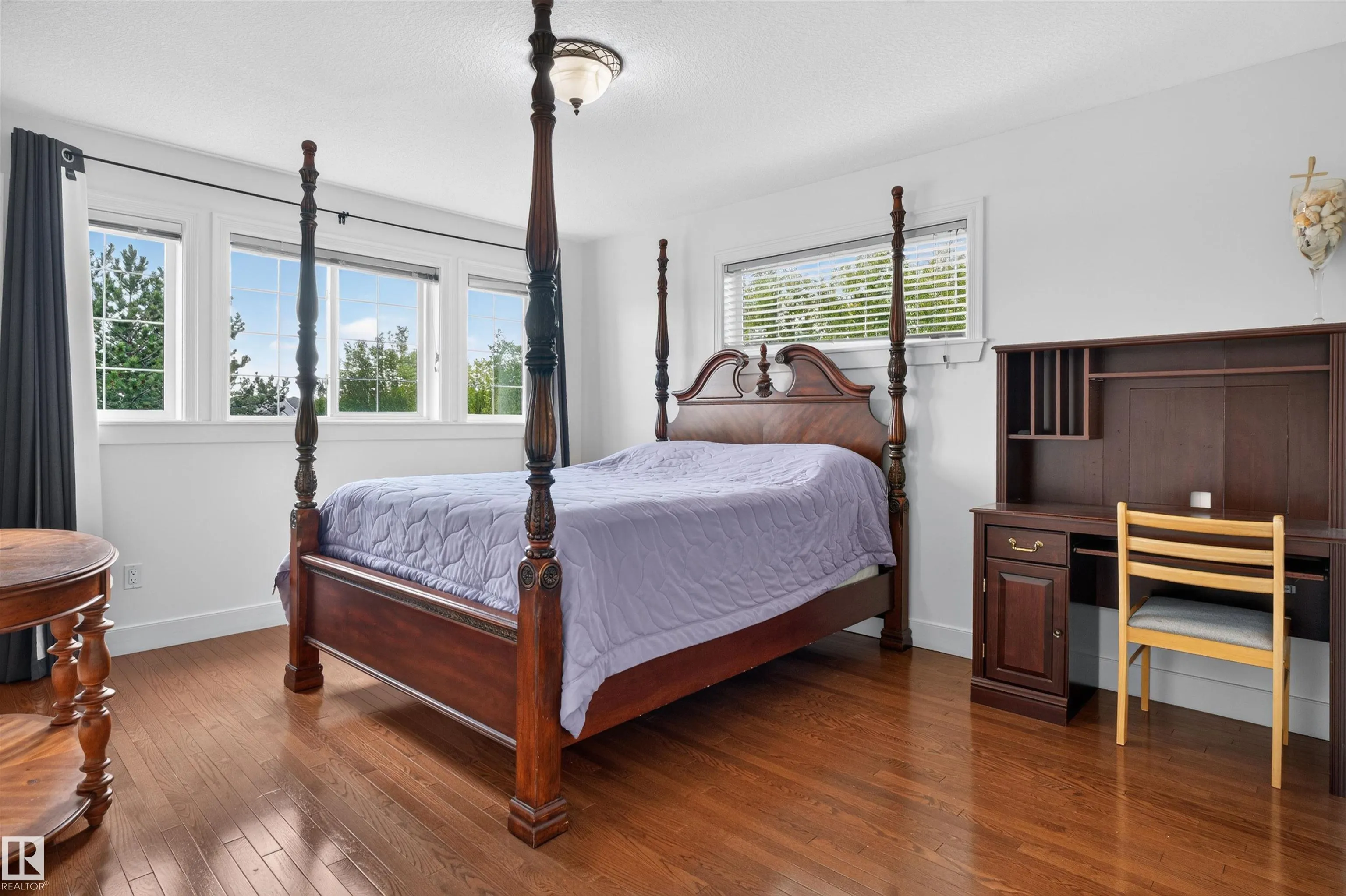 1251 SUMMERSIDE Drive
