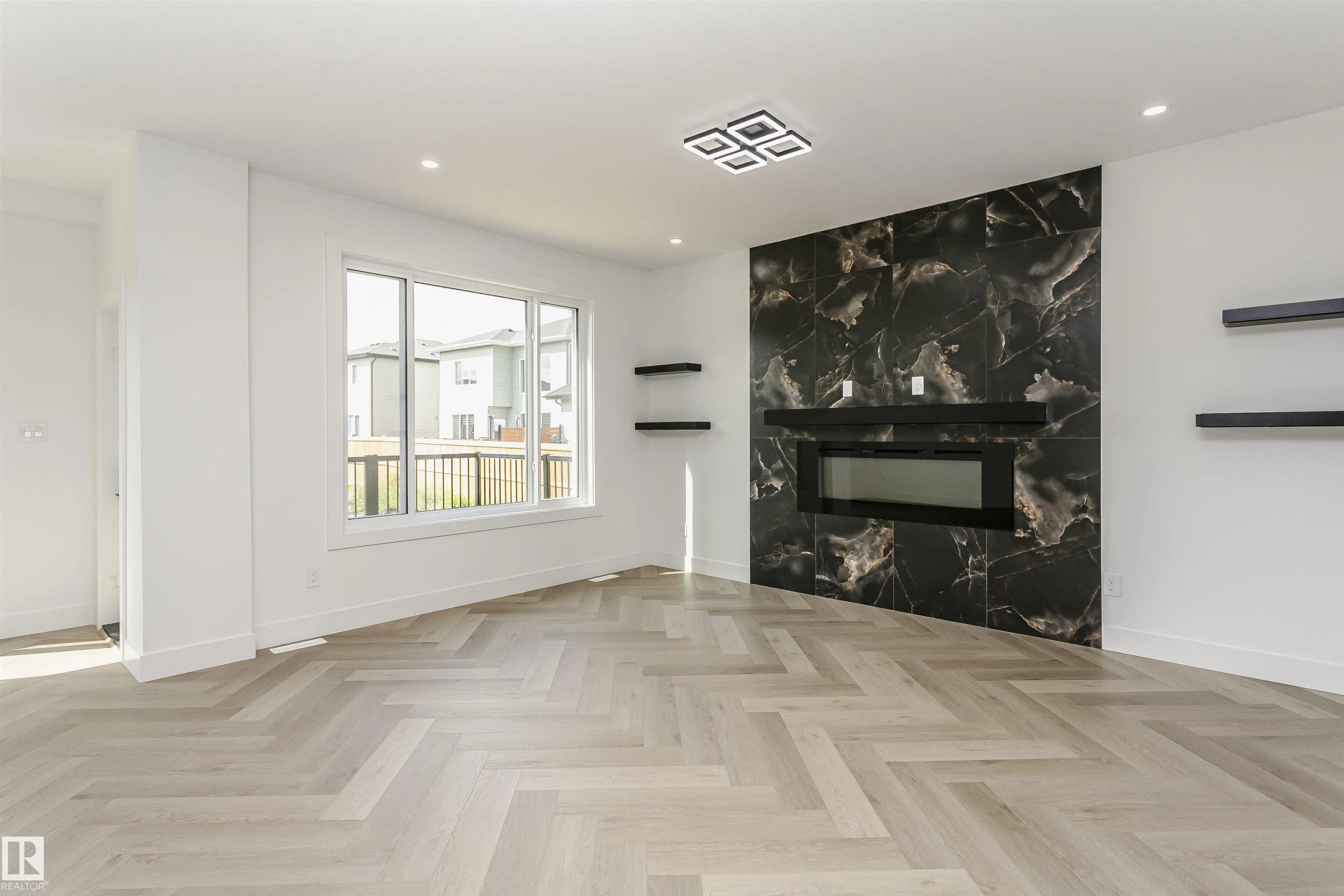 3248 PELERIN Crescent