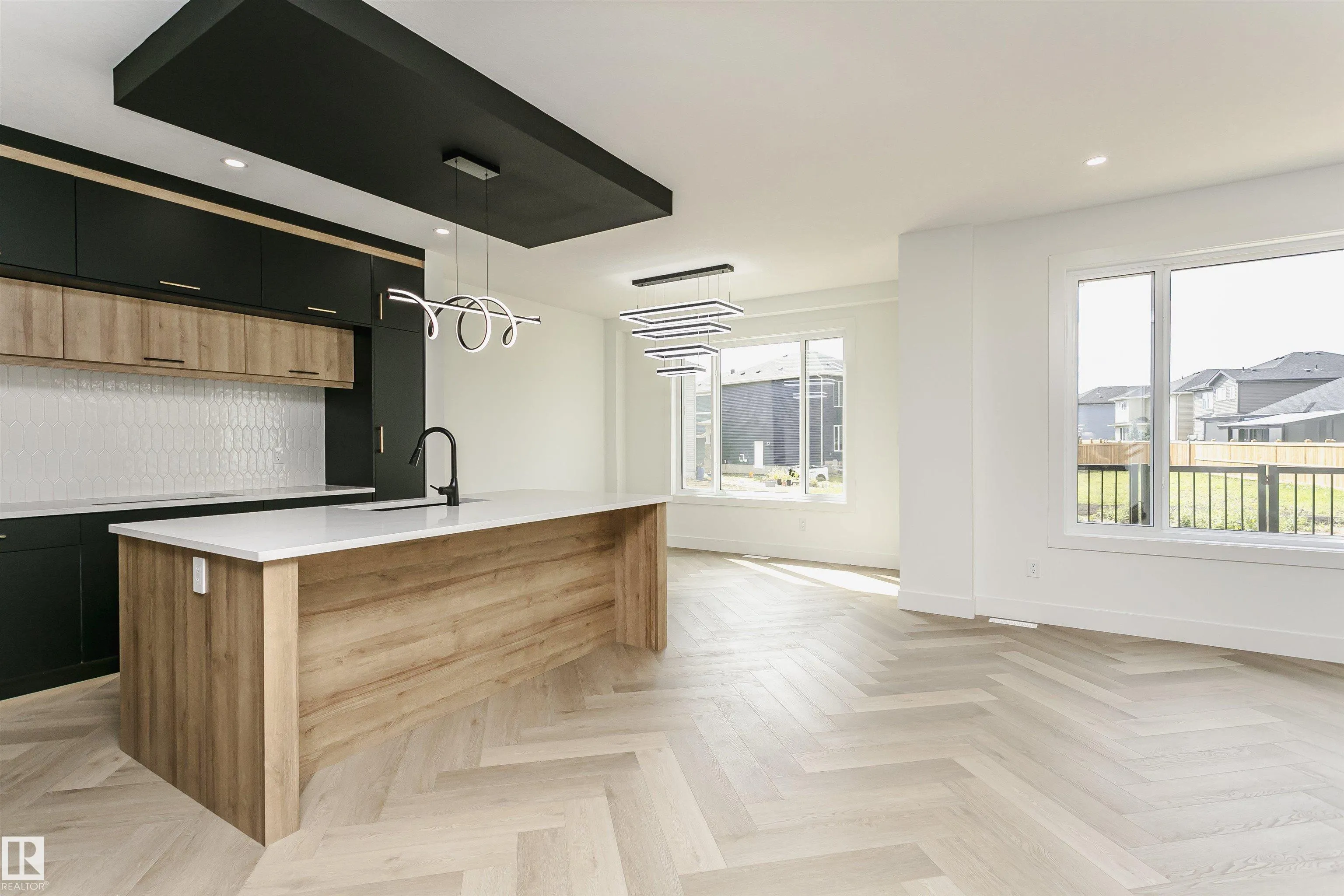 3248 PELERIN Crescent