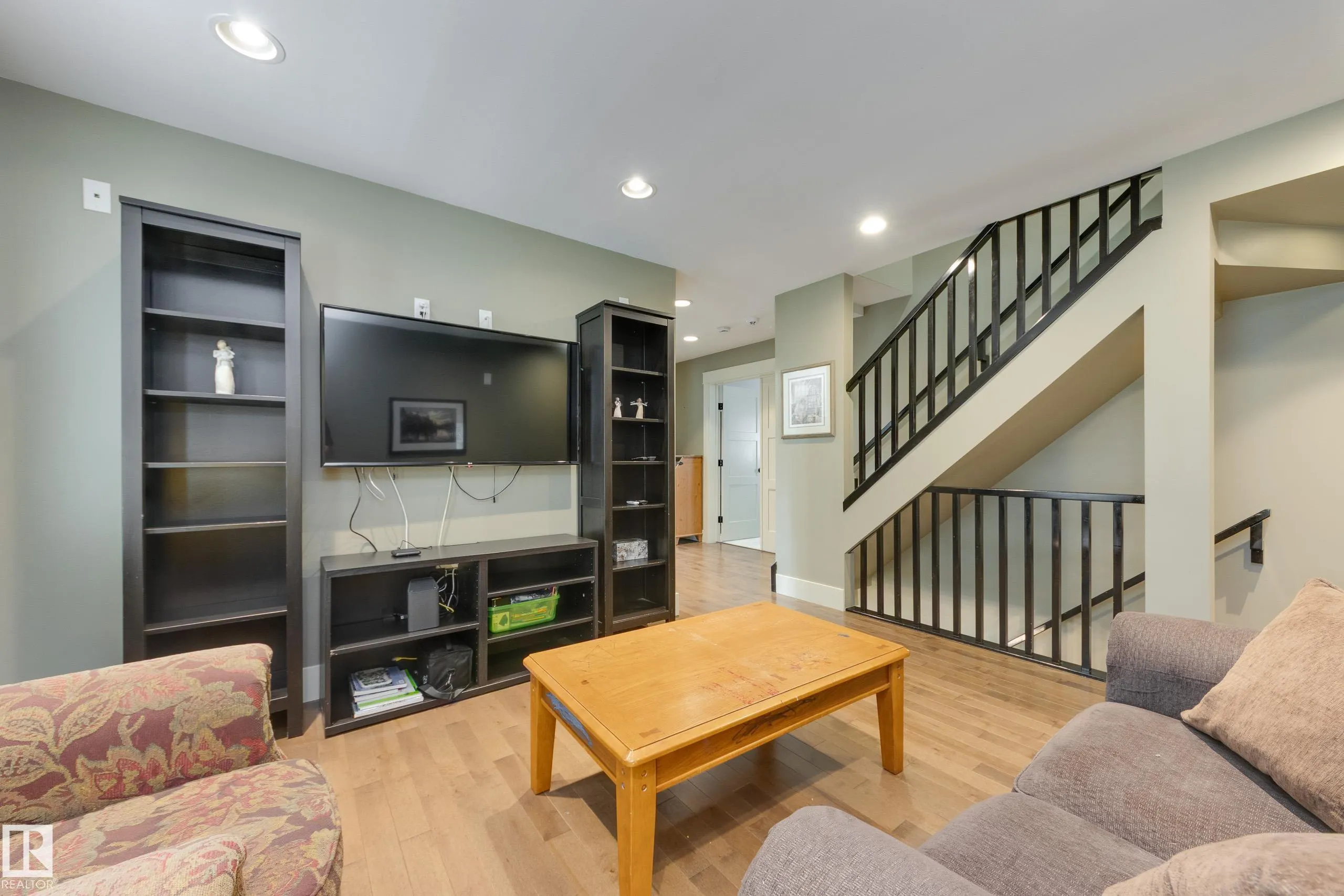 11210 60 Street