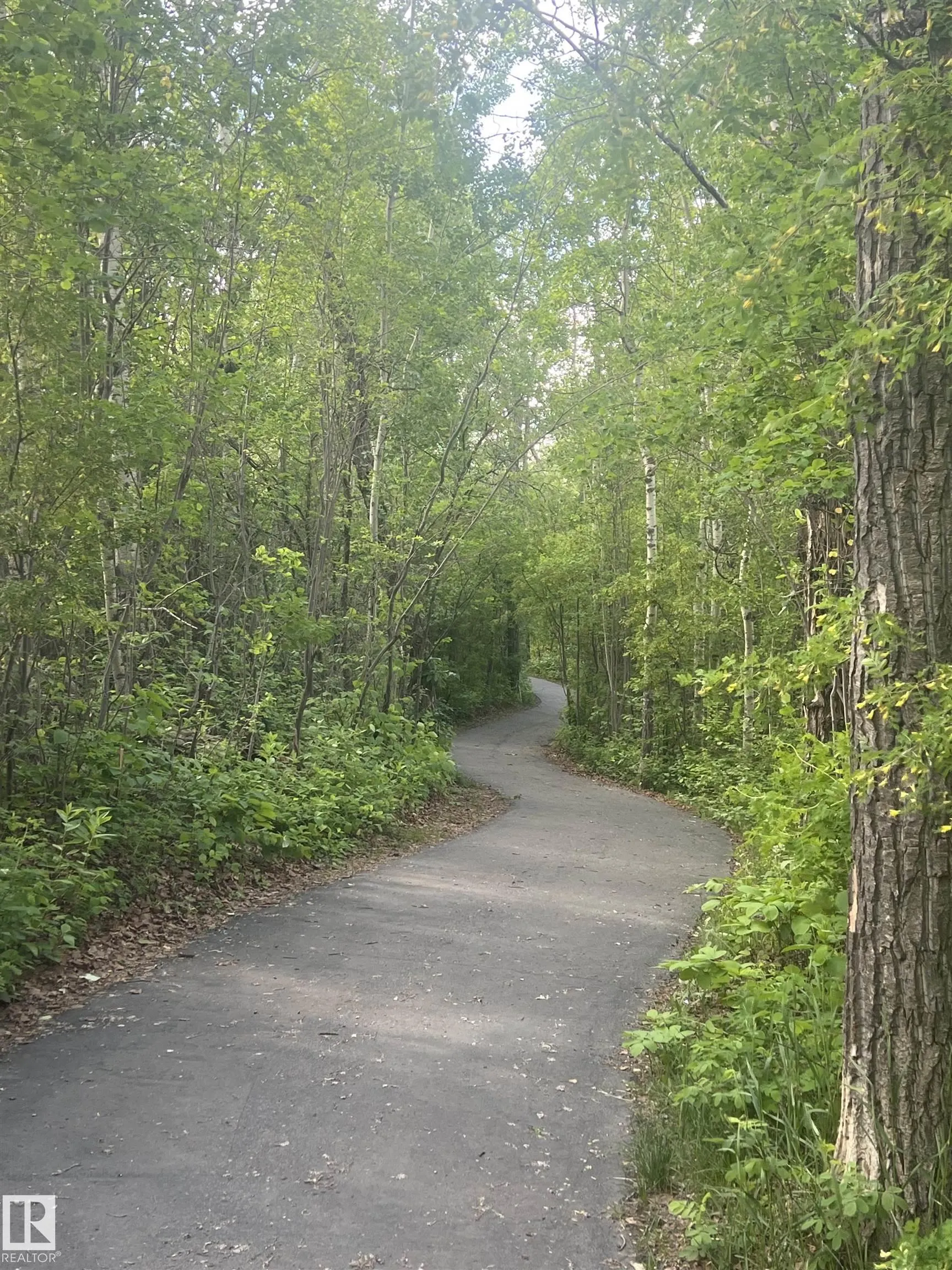 85 GERVAIS Road