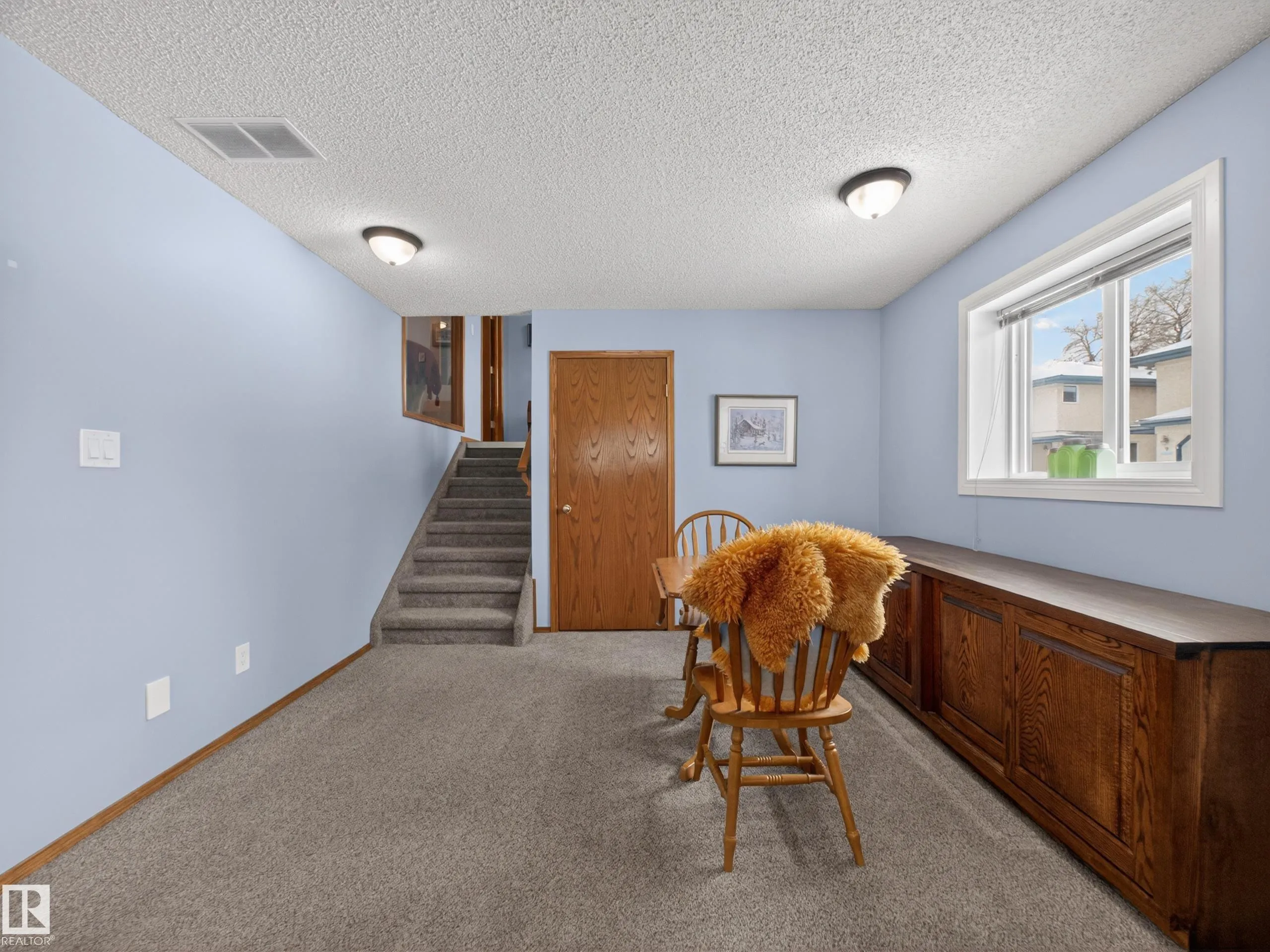 85 GERVAIS Road
