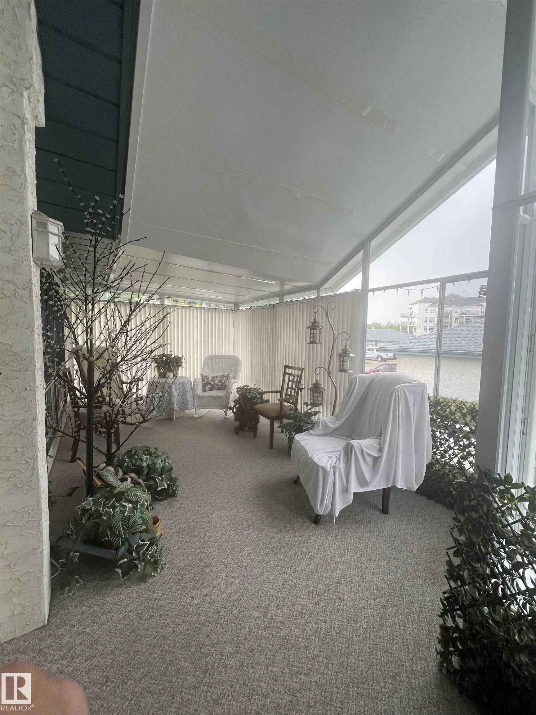 85 GERVAIS Road