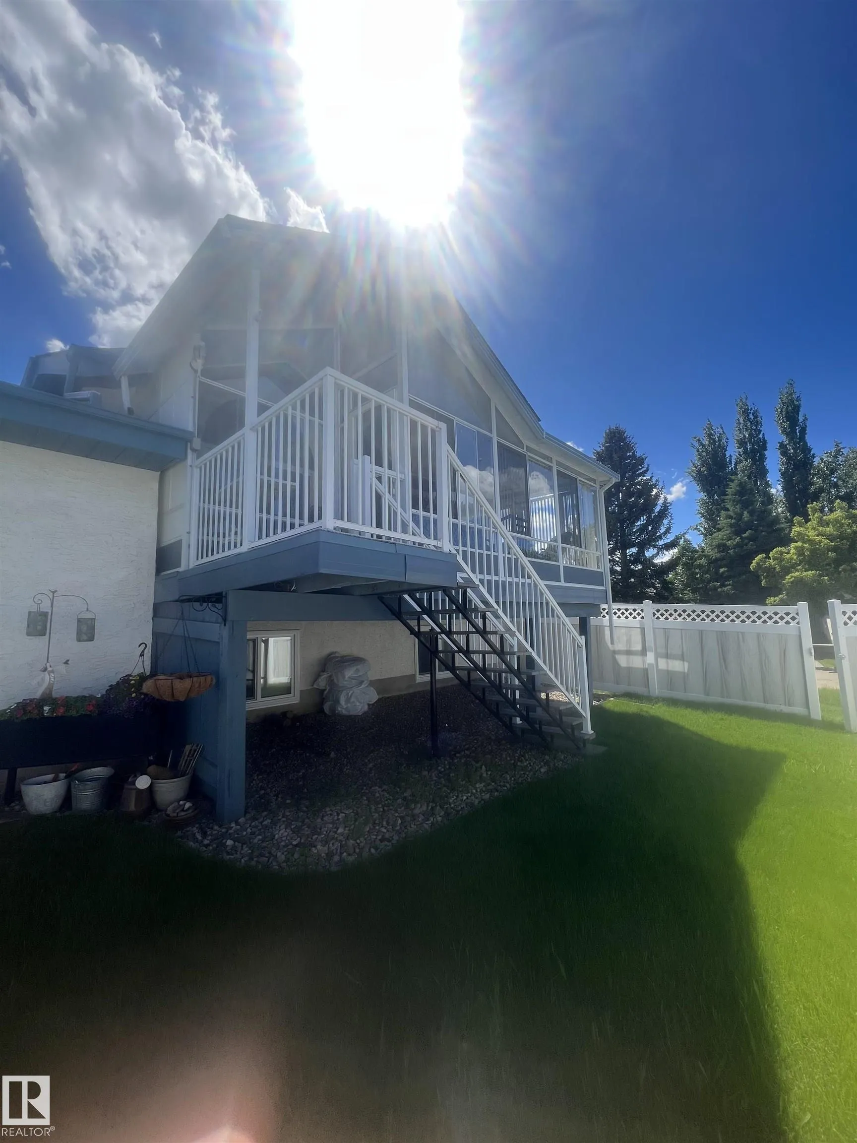 85 GERVAIS Road